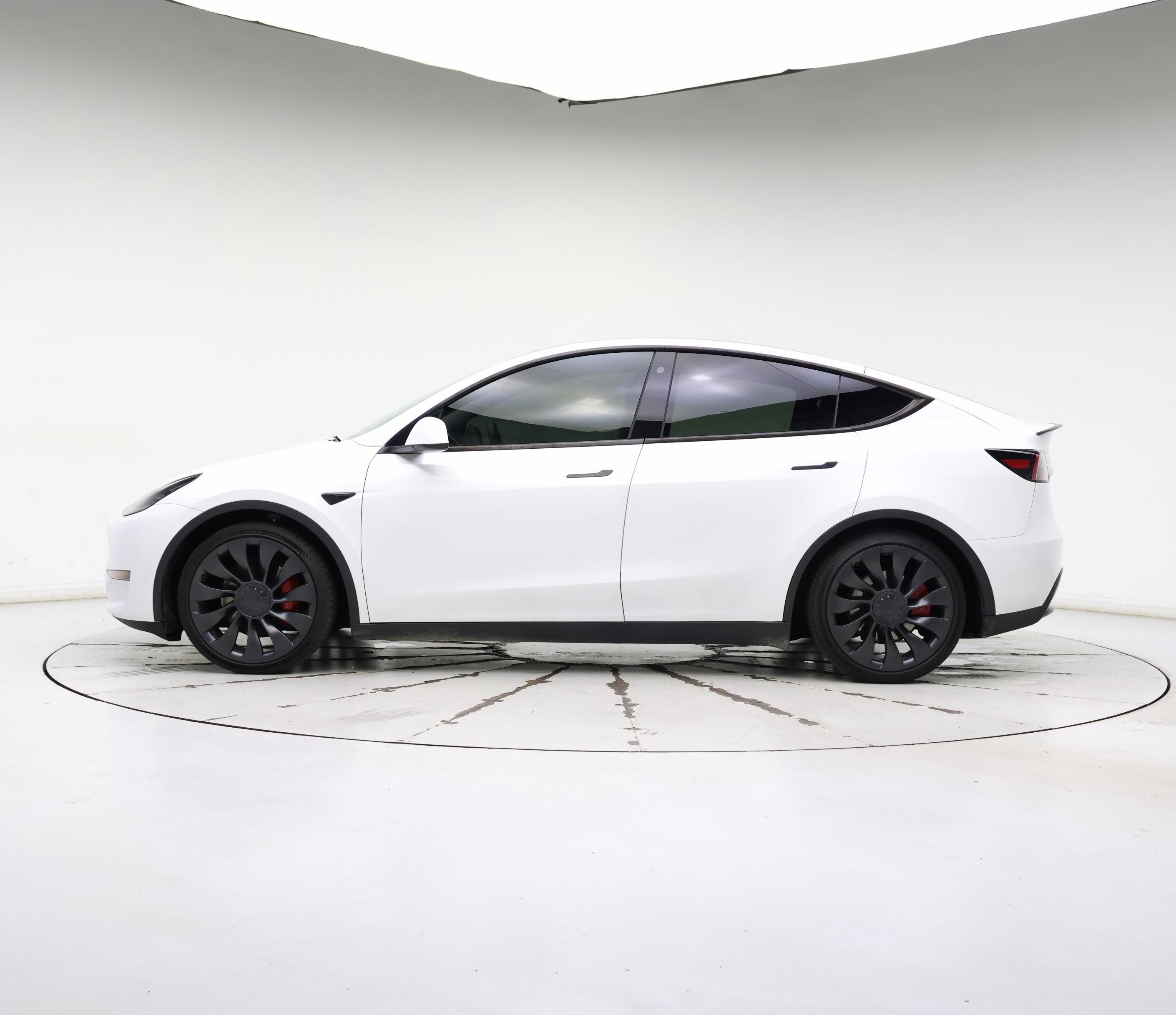 Thumbnail: 2023 Tesla Model Y - 3