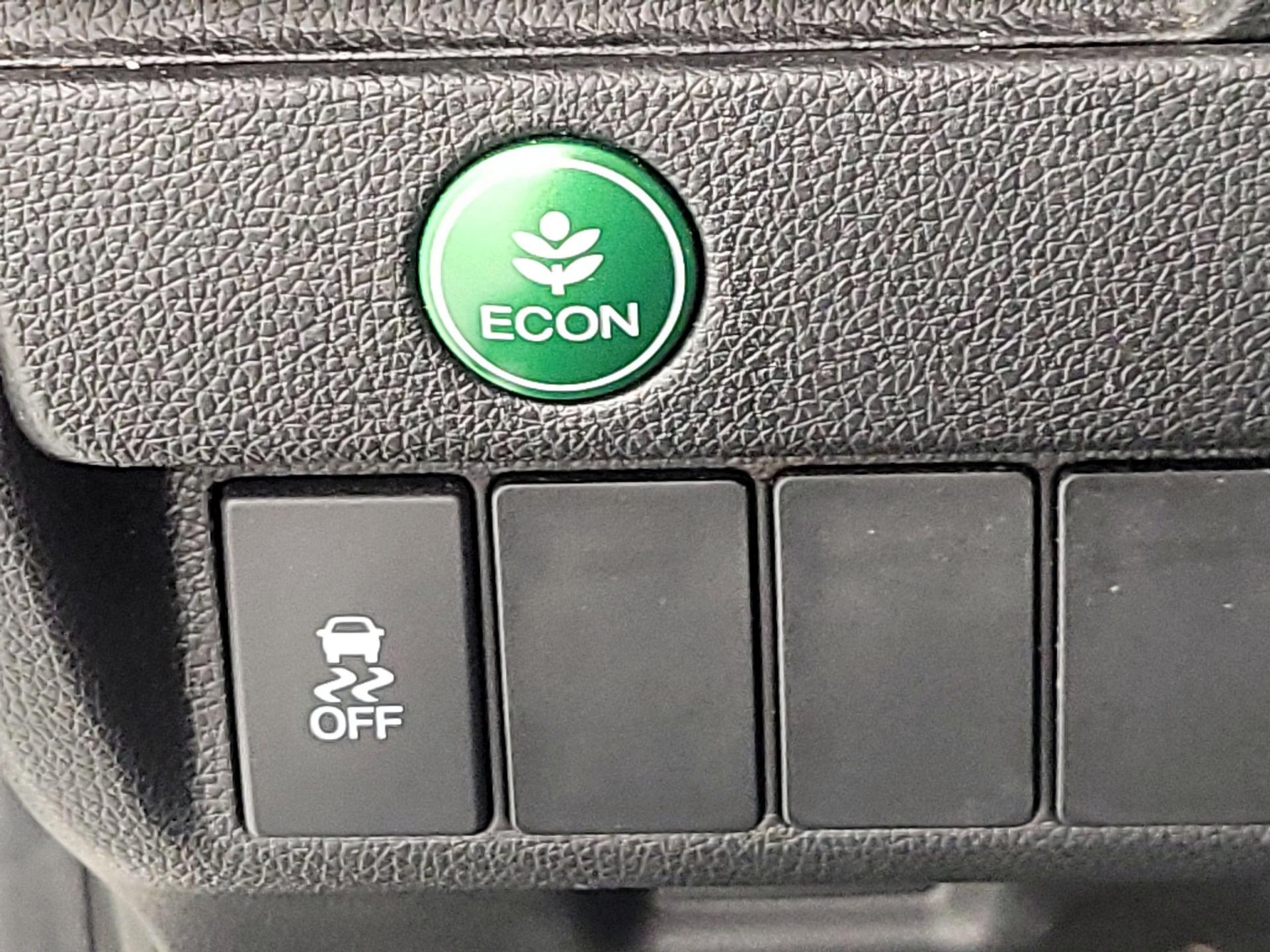 Thumbnail: 2017 Honda Fit - 13