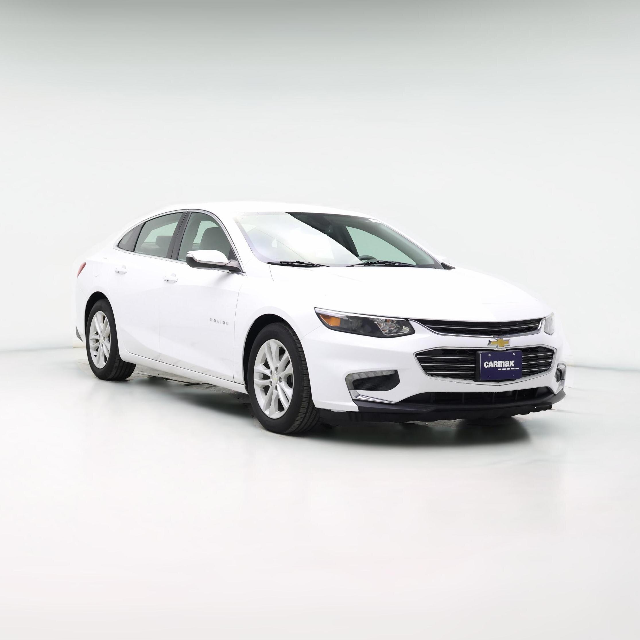 Thumbnail: 2017 Chevrolet Malibu - 1
