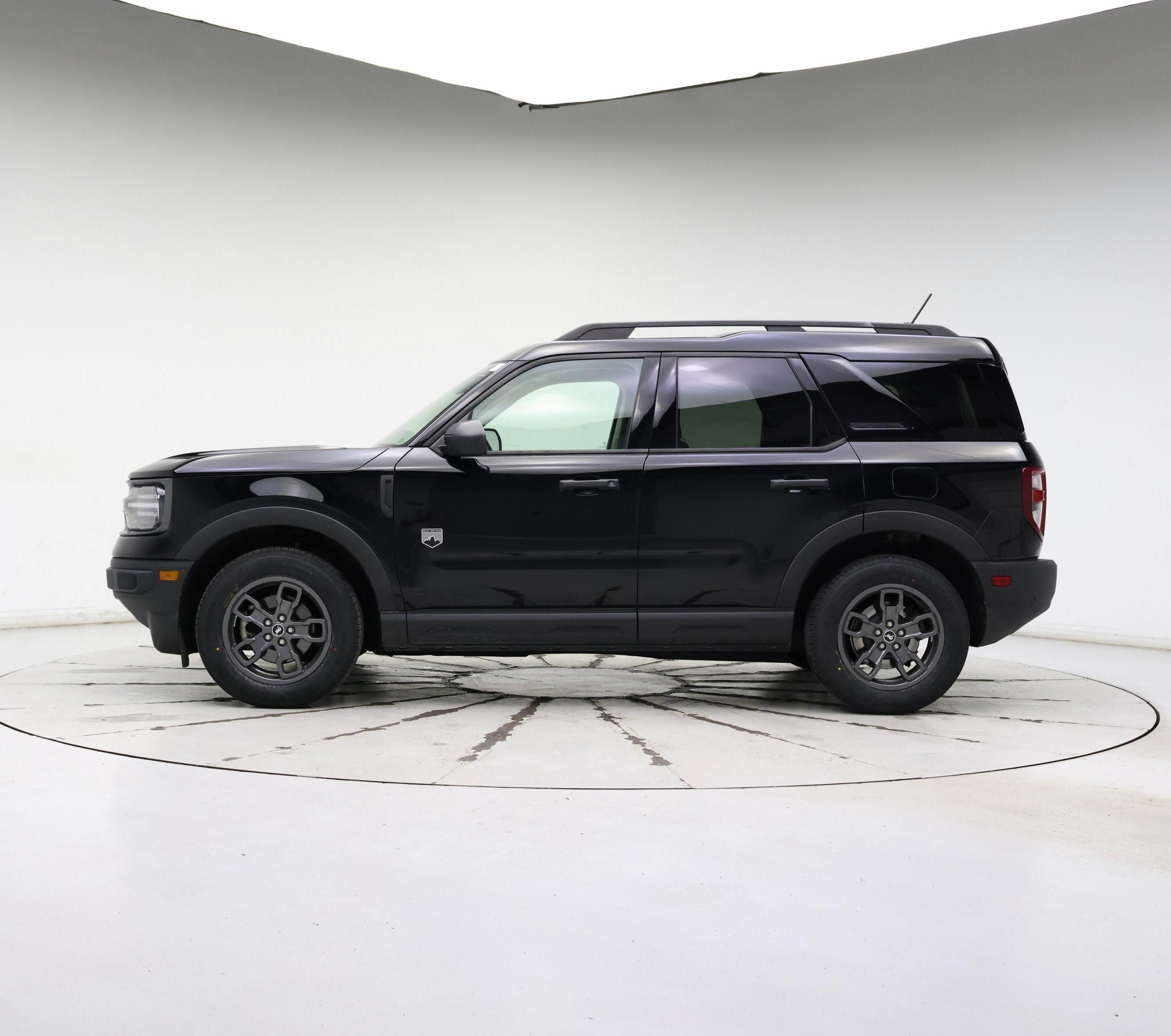 Thumbnail: 2021 Ford Bronco Sport - 3