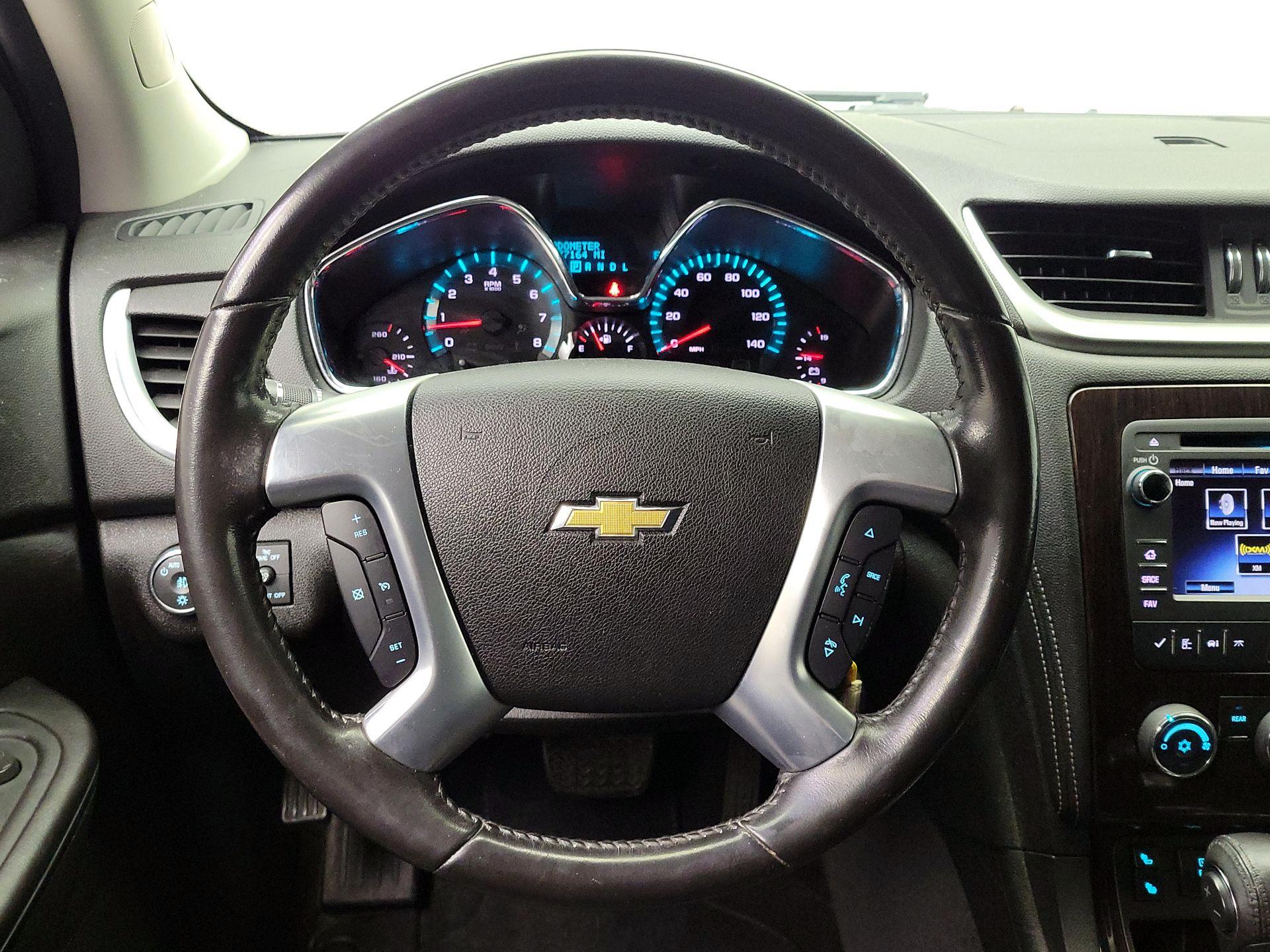 Thumbnail: 2017 Chevrolet Traverse - 10