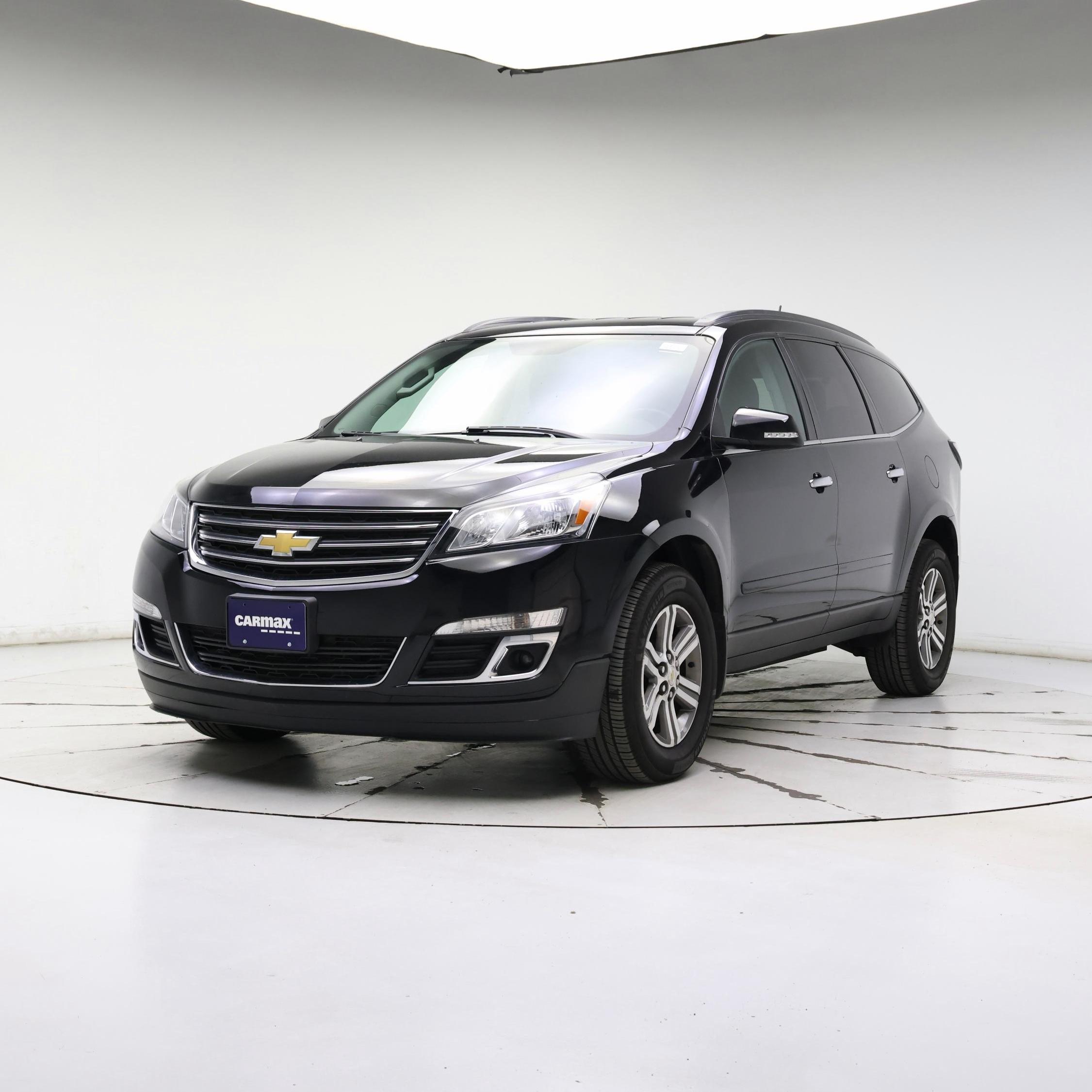 Thumbnail: 2017 Chevrolet Traverse - 4