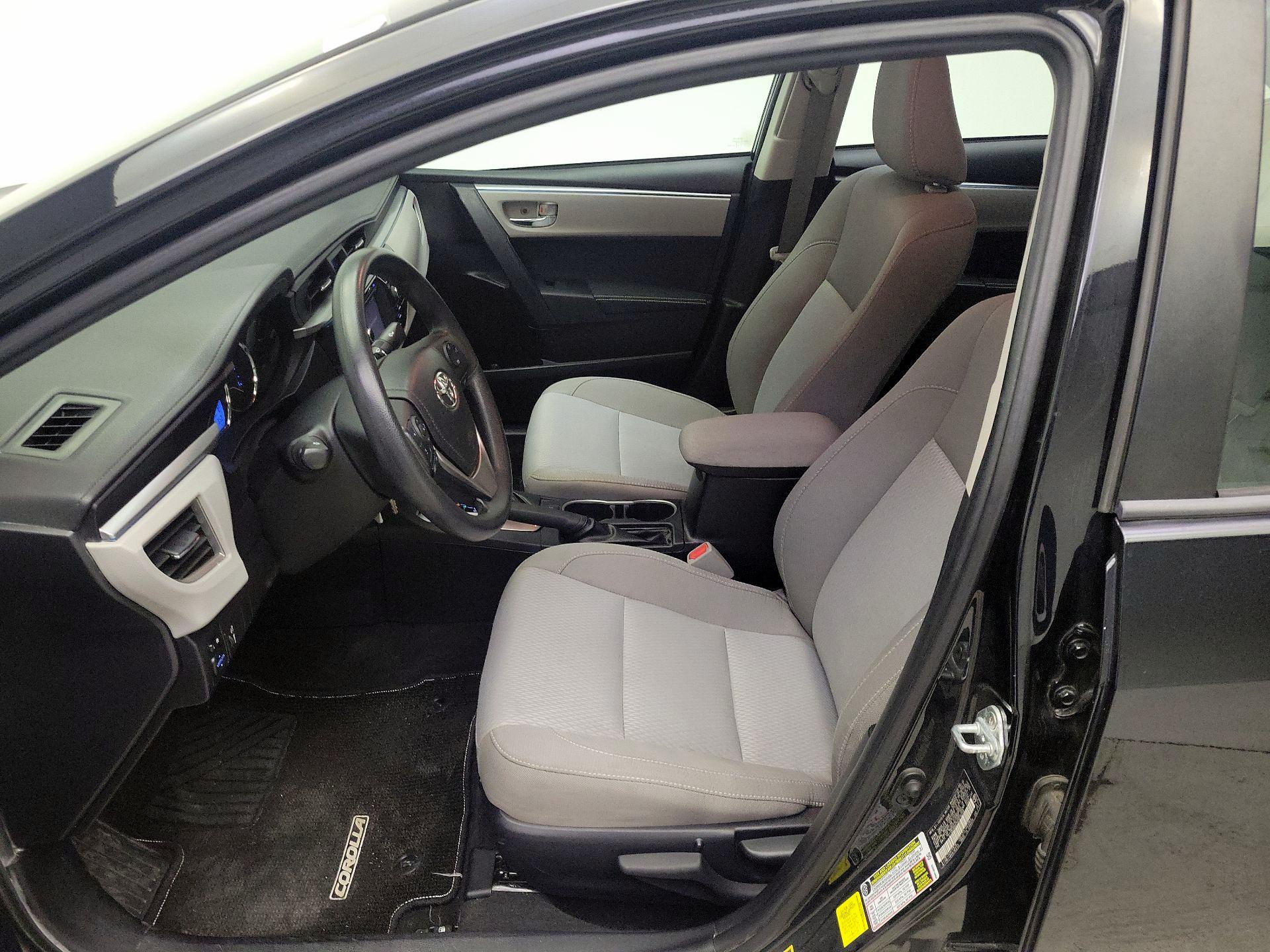 Thumbnail: 2016 Toyota Corolla - 11