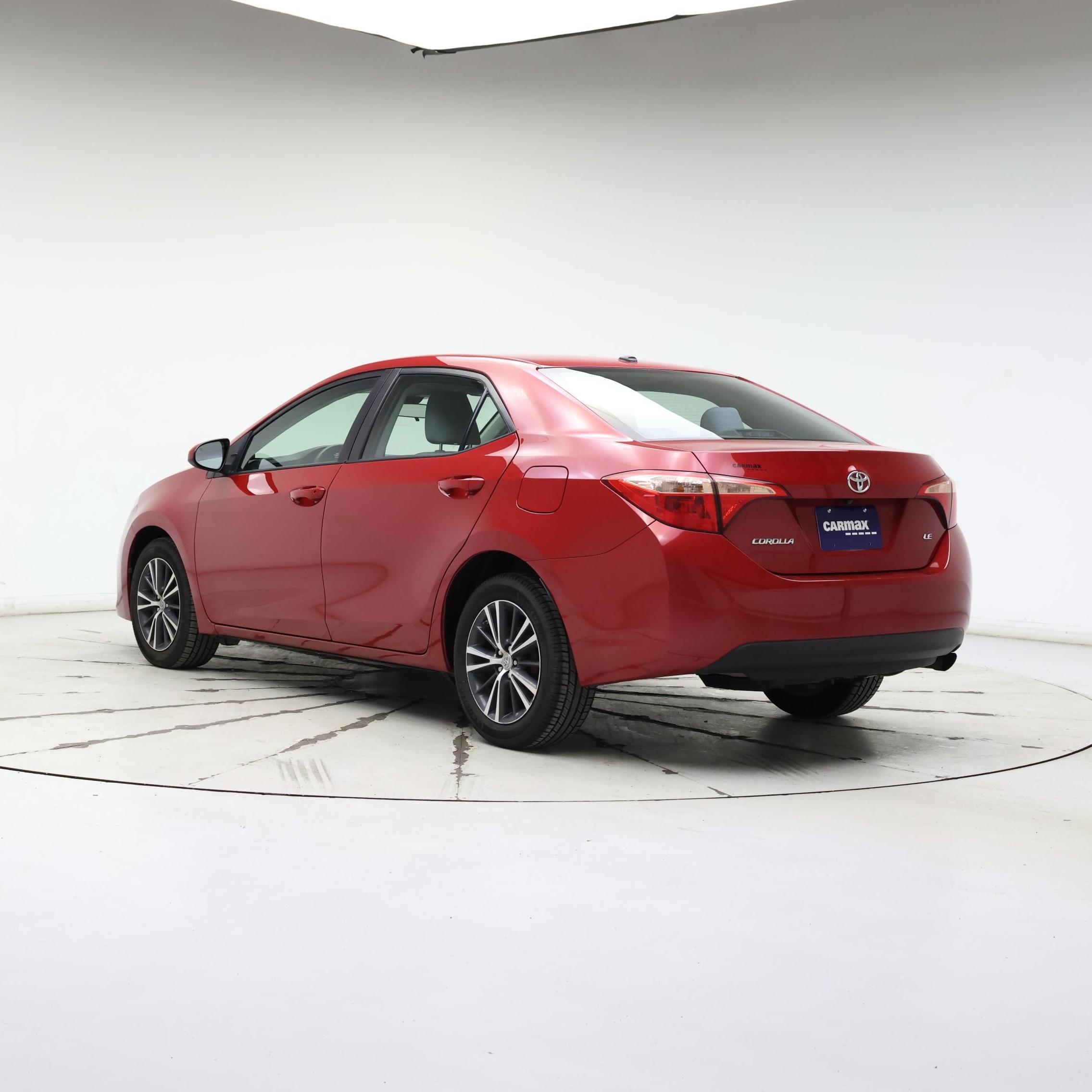 Thumbnail: 2017 Toyota Corolla - 2