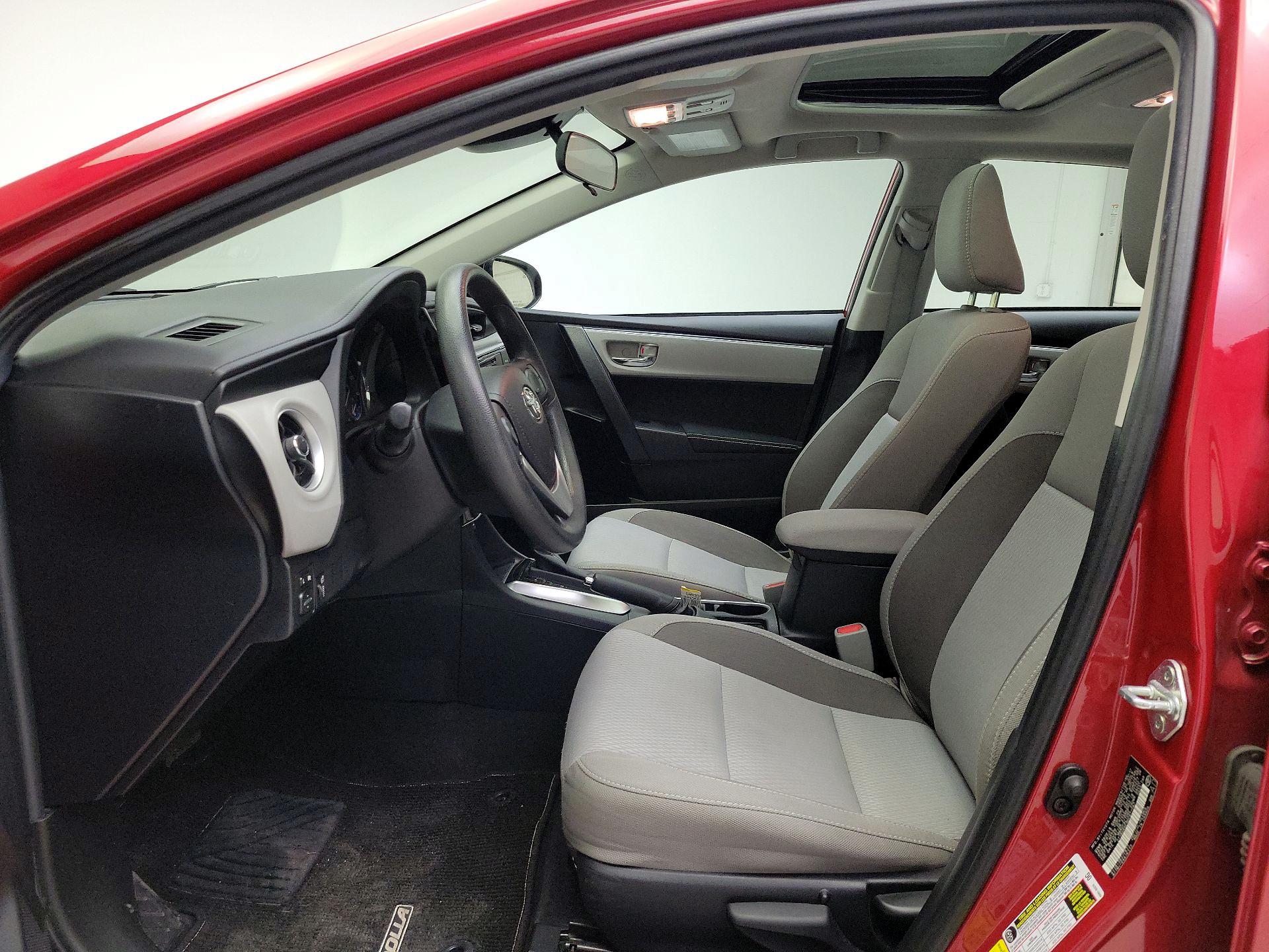 Thumbnail: 2017 Toyota Corolla - 19