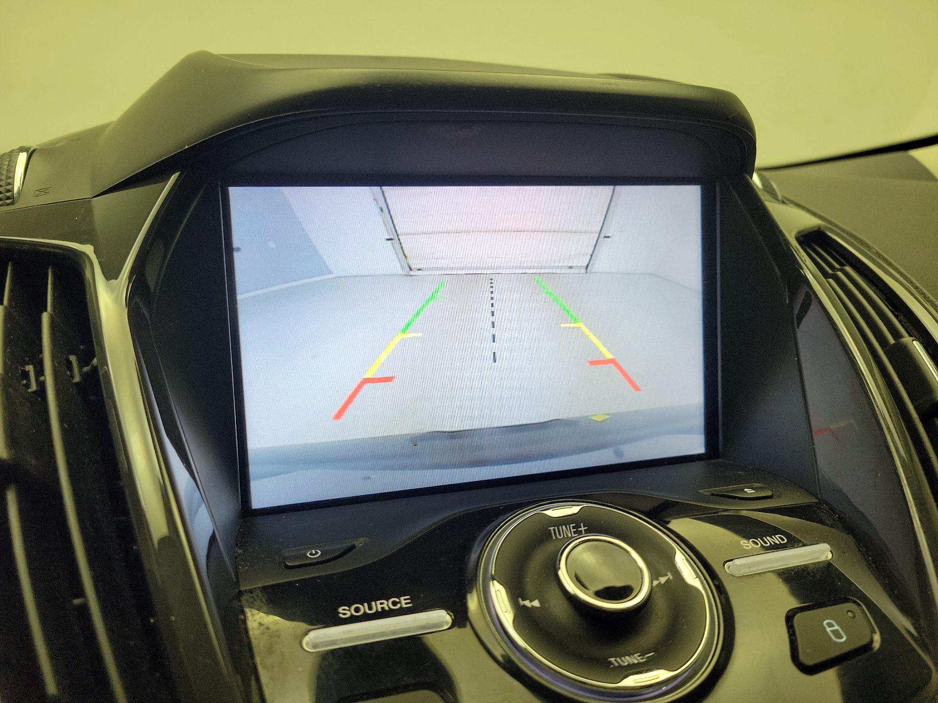 Thumbnail: 2014 Ford Escape - 15