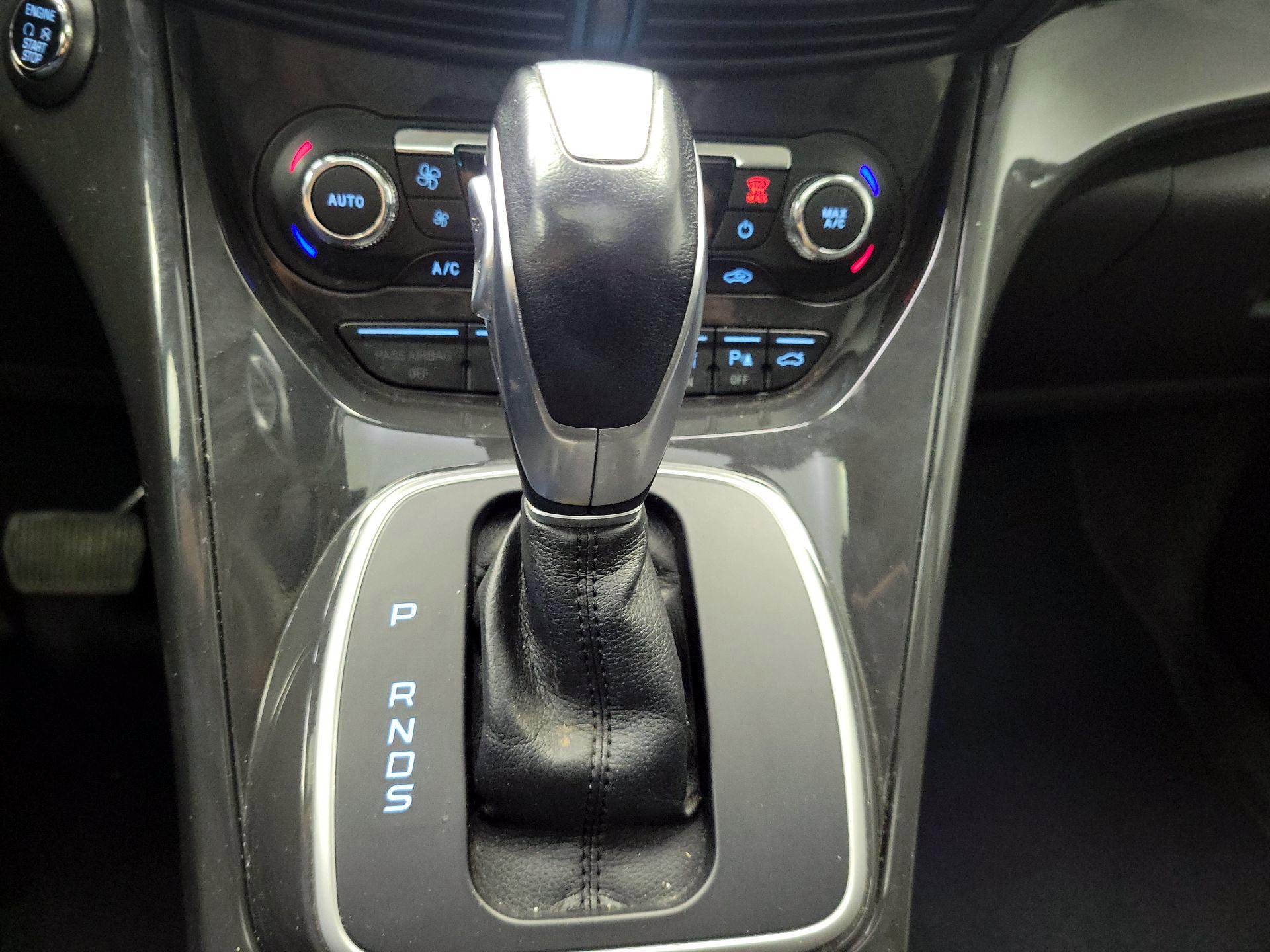 Thumbnail: 2014 Ford Escape - 18