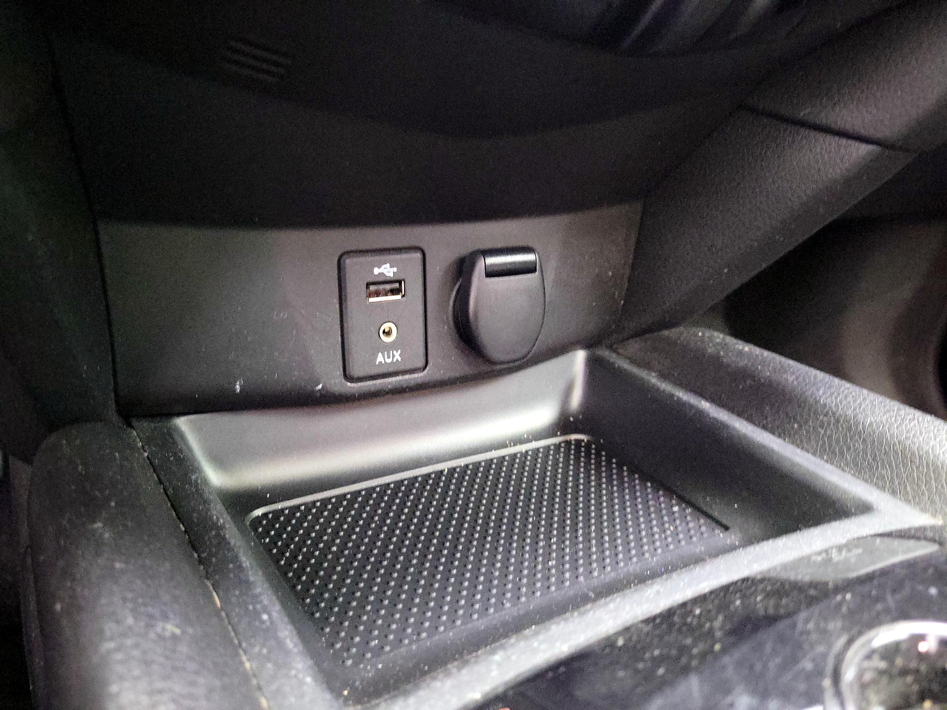 Thumbnail: 2016 Nissan Rogue - 19