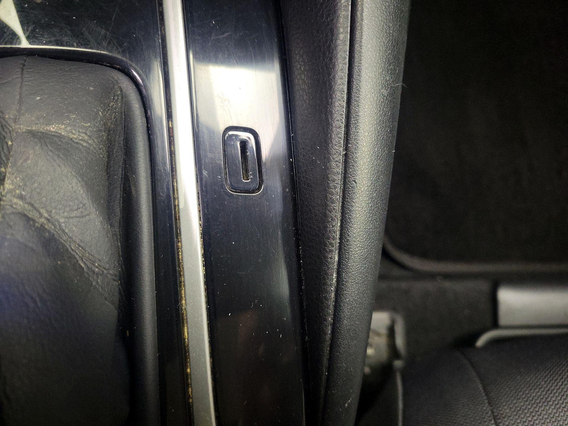 Thumbnail: 2020 Toyota Corolla - 18