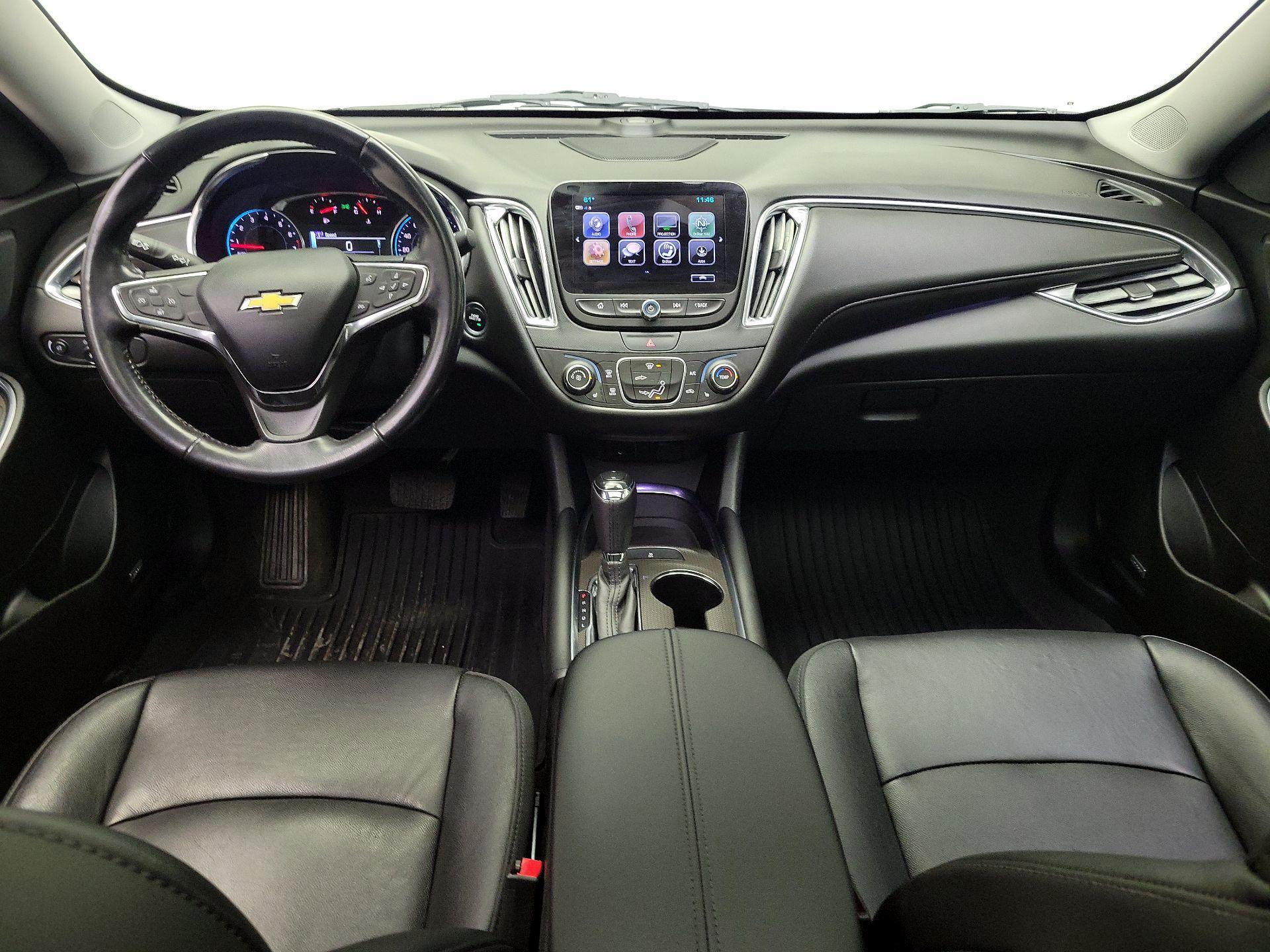 Thumbnail: 2018 Chevrolet Malibu - 9