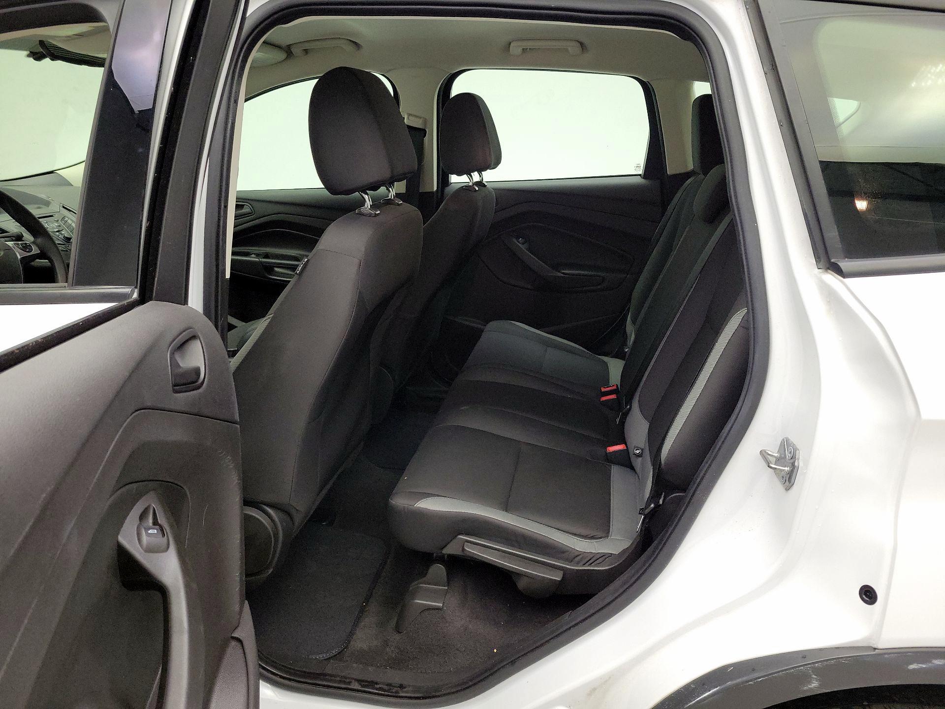 Thumbnail: 2015 Ford Escape - 17