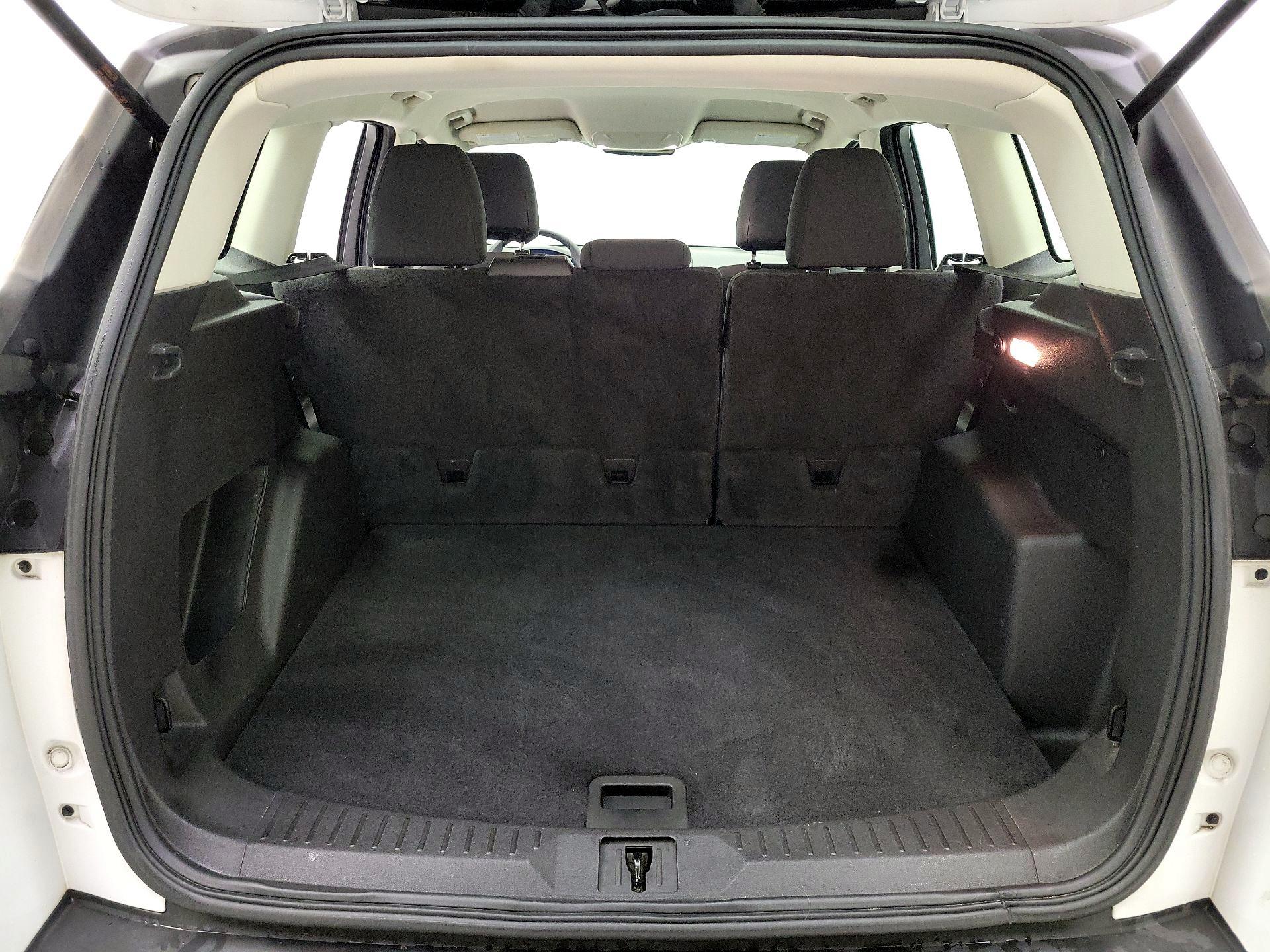 Thumbnail: 2015 Ford Escape - 18