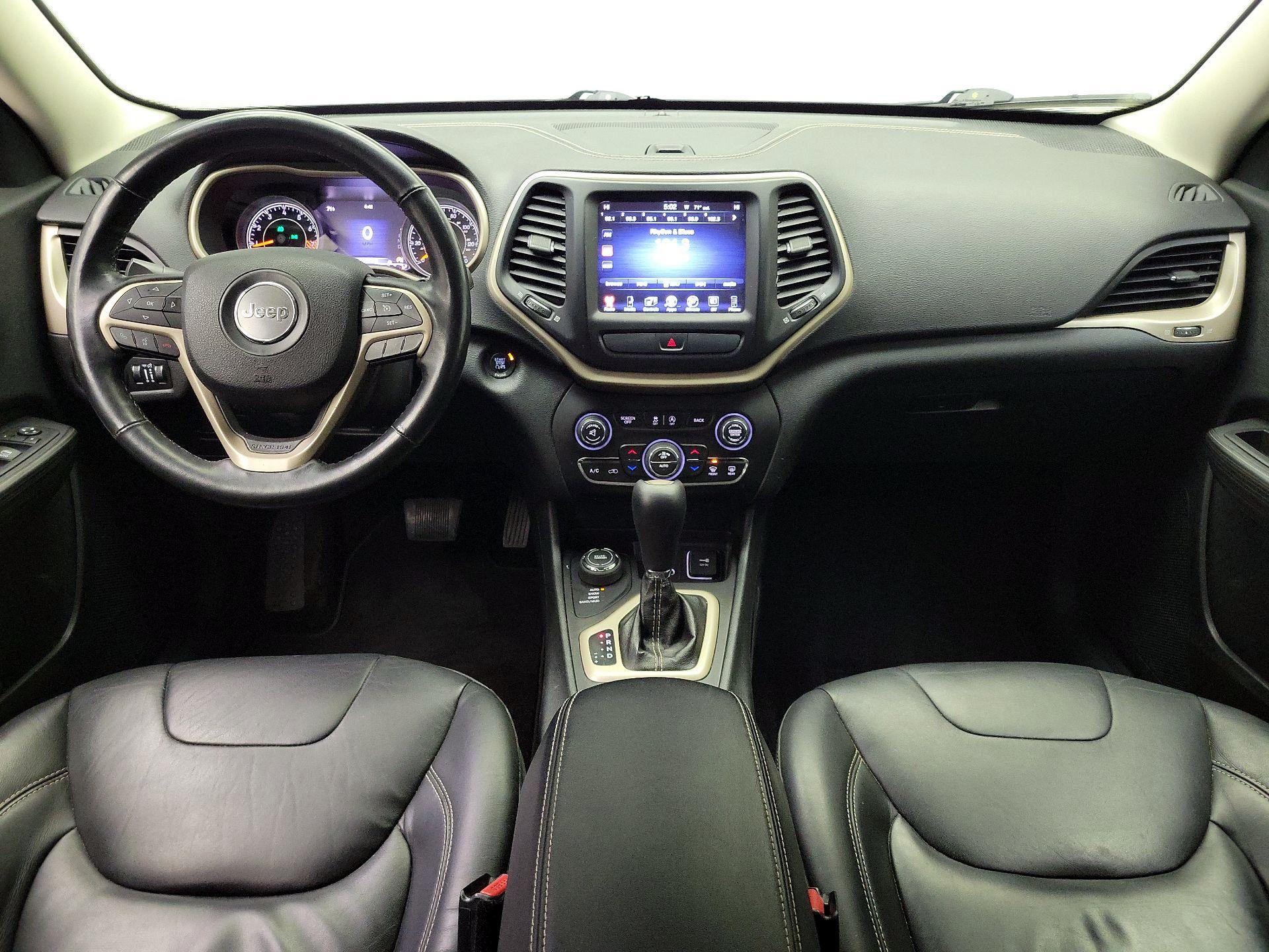 Thumbnail: 2015 Jeep Cherokee - 9