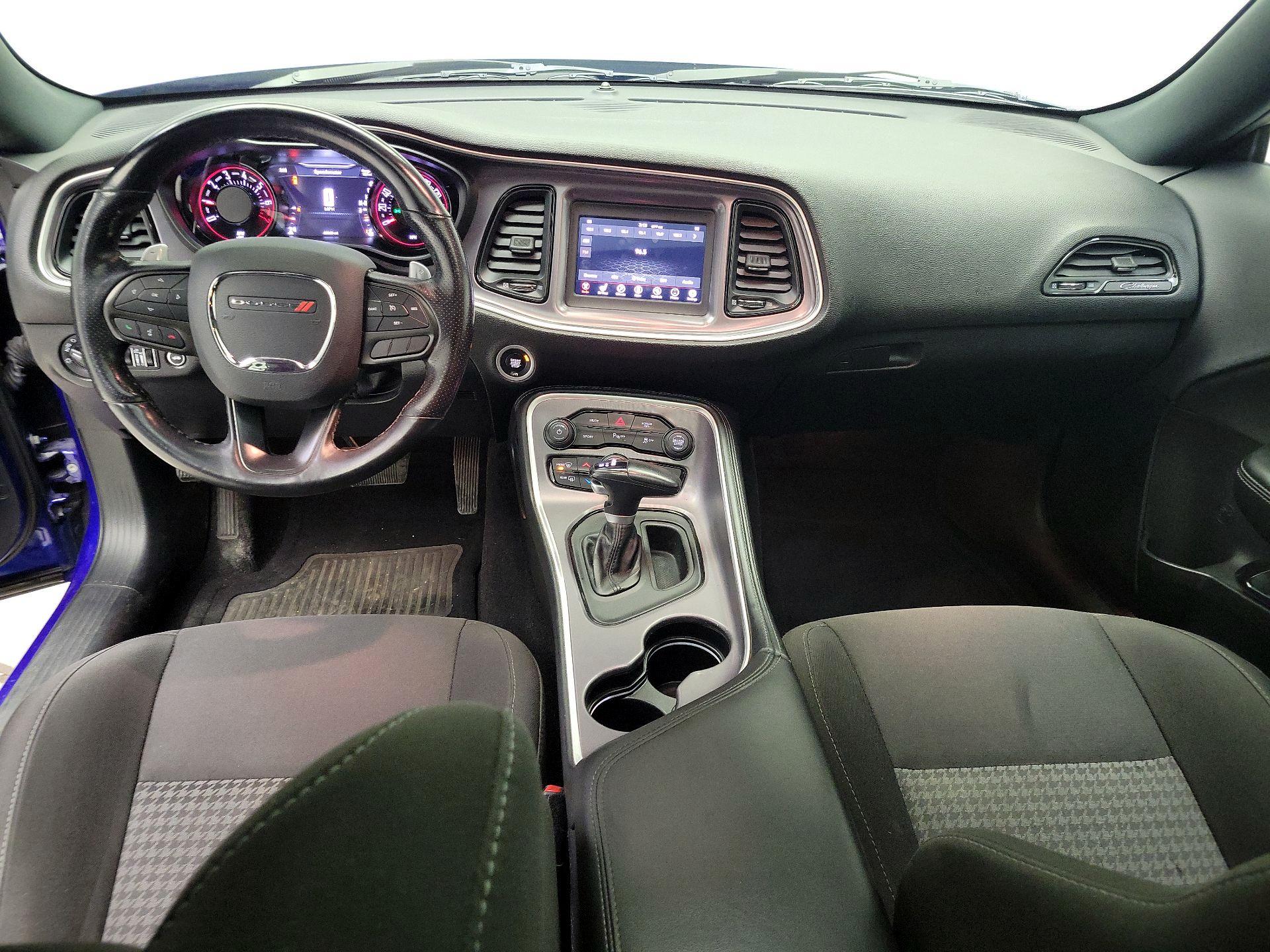 Thumbnail: 2020 Dodge Challenger - 9