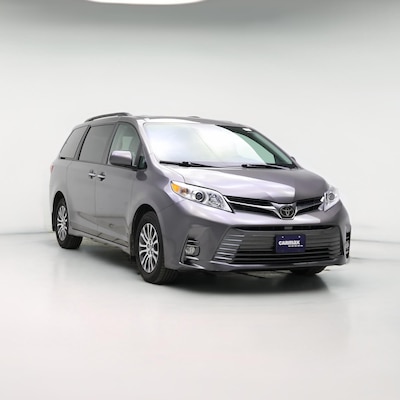 2020 Toyota Sienna XLE