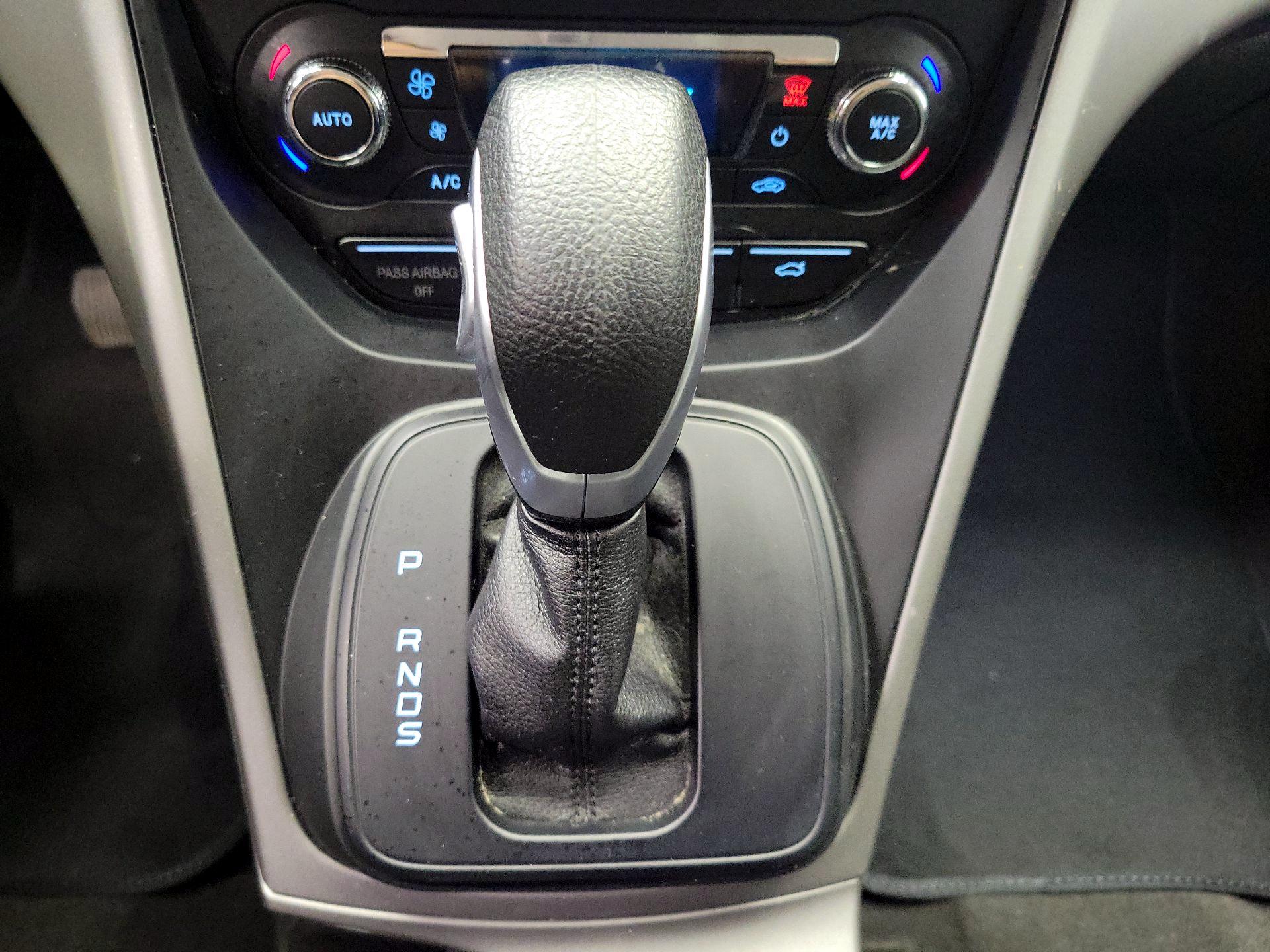 Thumbnail: 2014 Ford Escape - 18