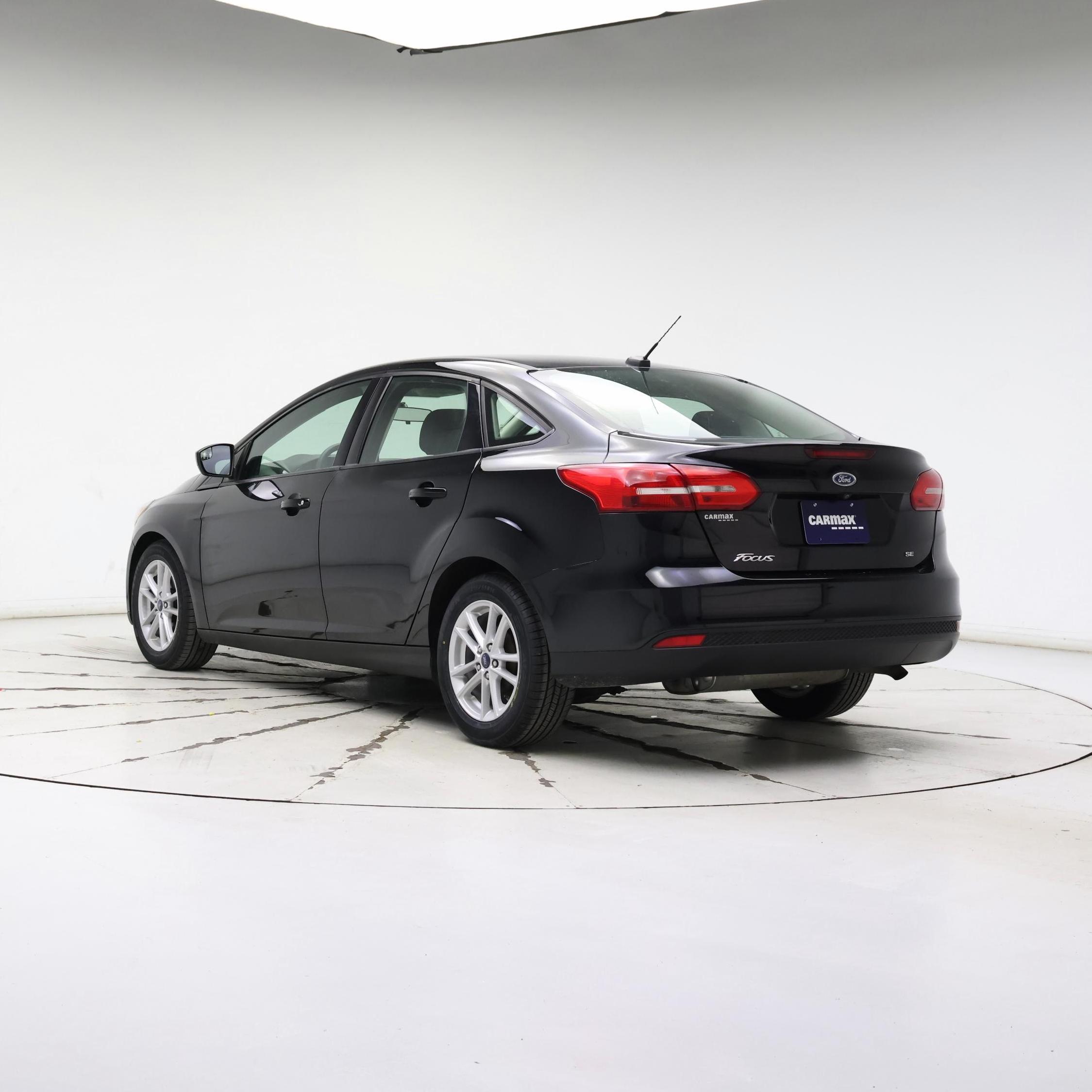 Thumbnail: 2018 Ford Focus - 2