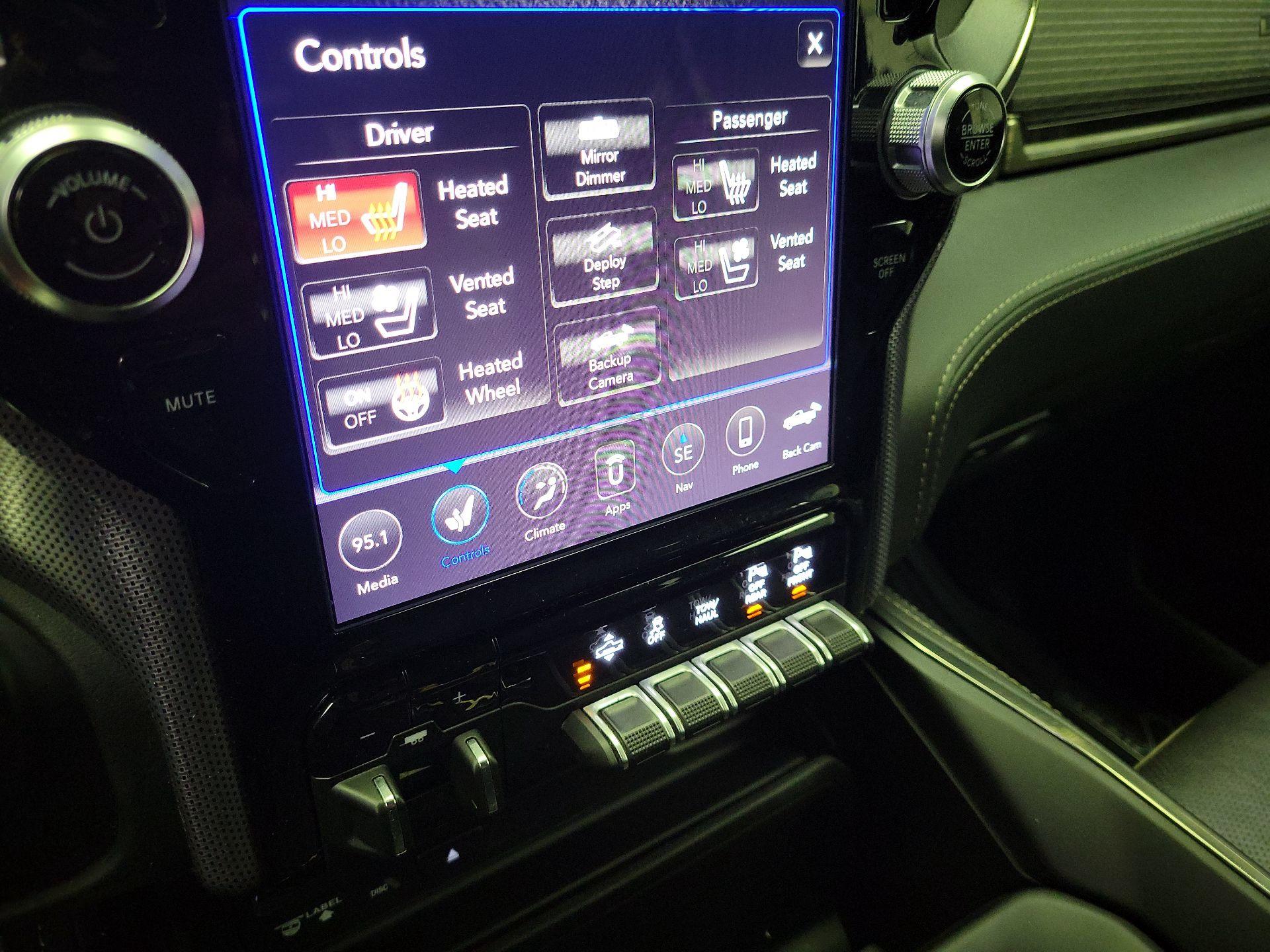 Thumbnail: 2019 RAM 1500 - 17