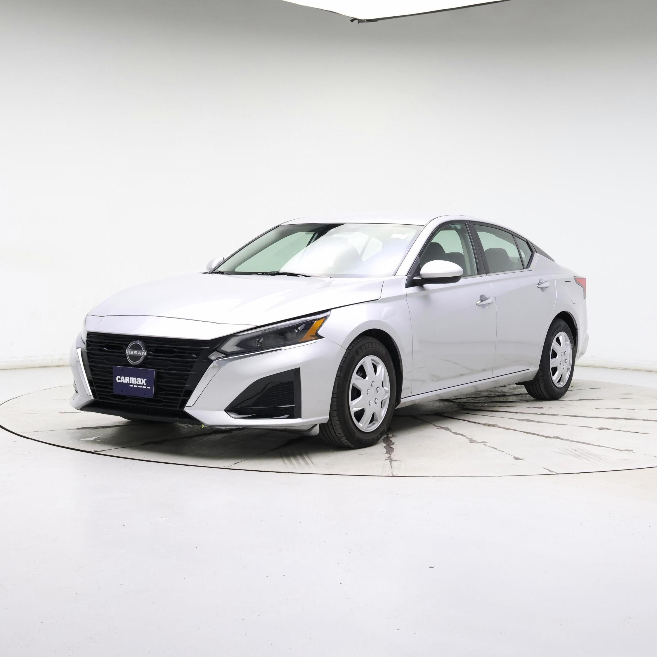 Thumbnail: 2023 Nissan Altima - 4