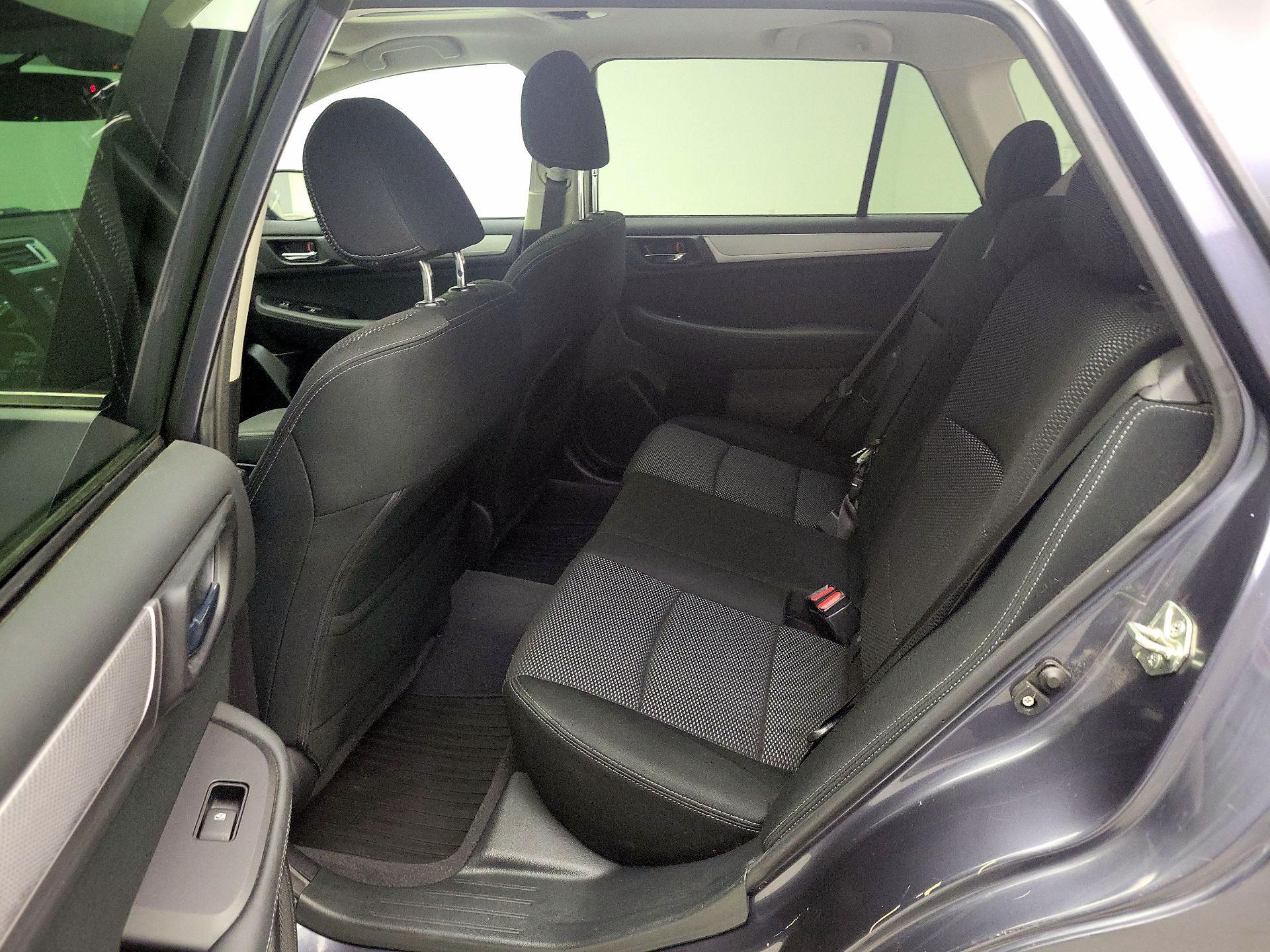 Thumbnail: 2017 Subaru Outback - 19