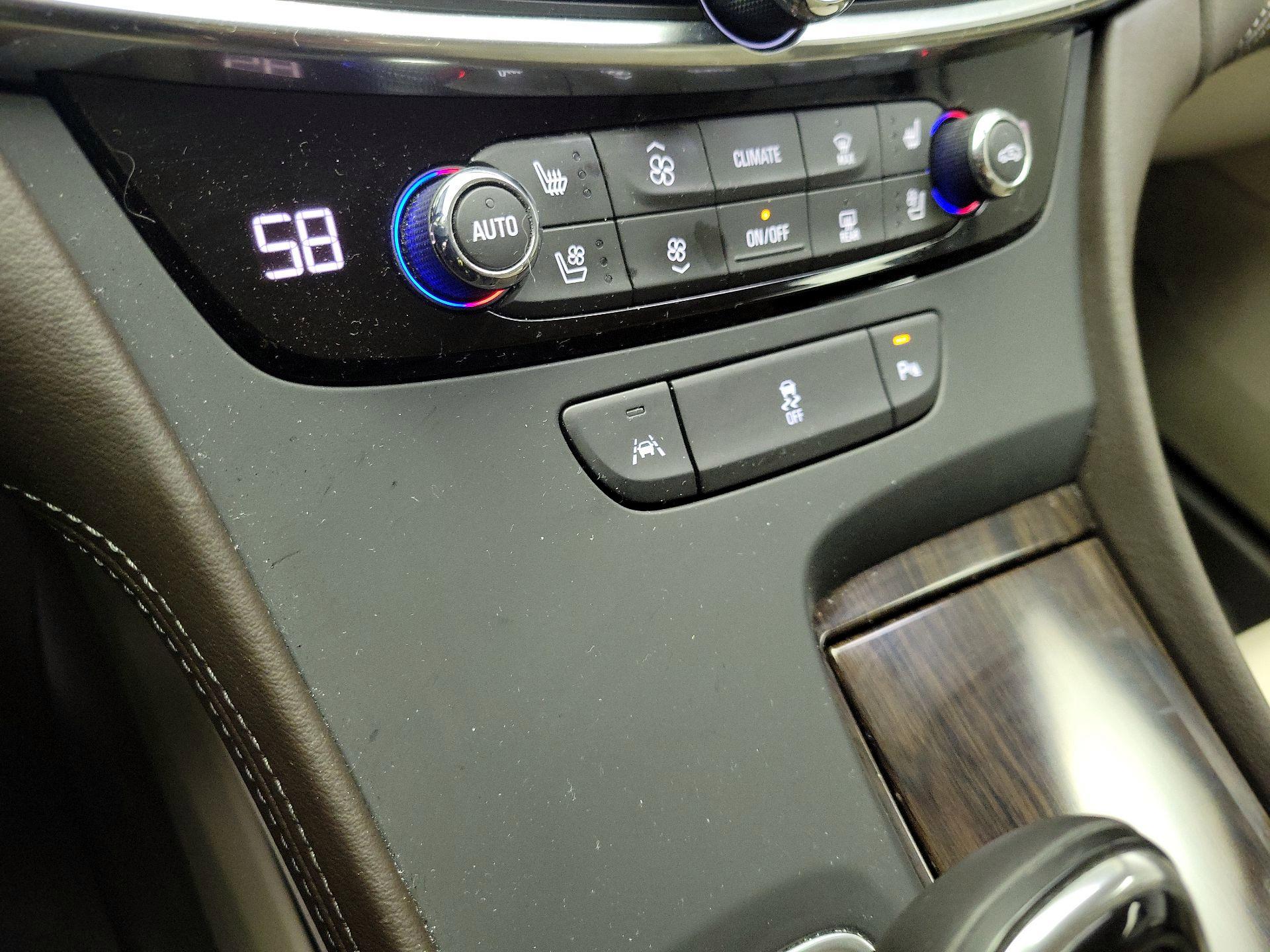 Thumbnail: 2018 Buick LaCrosse - 17