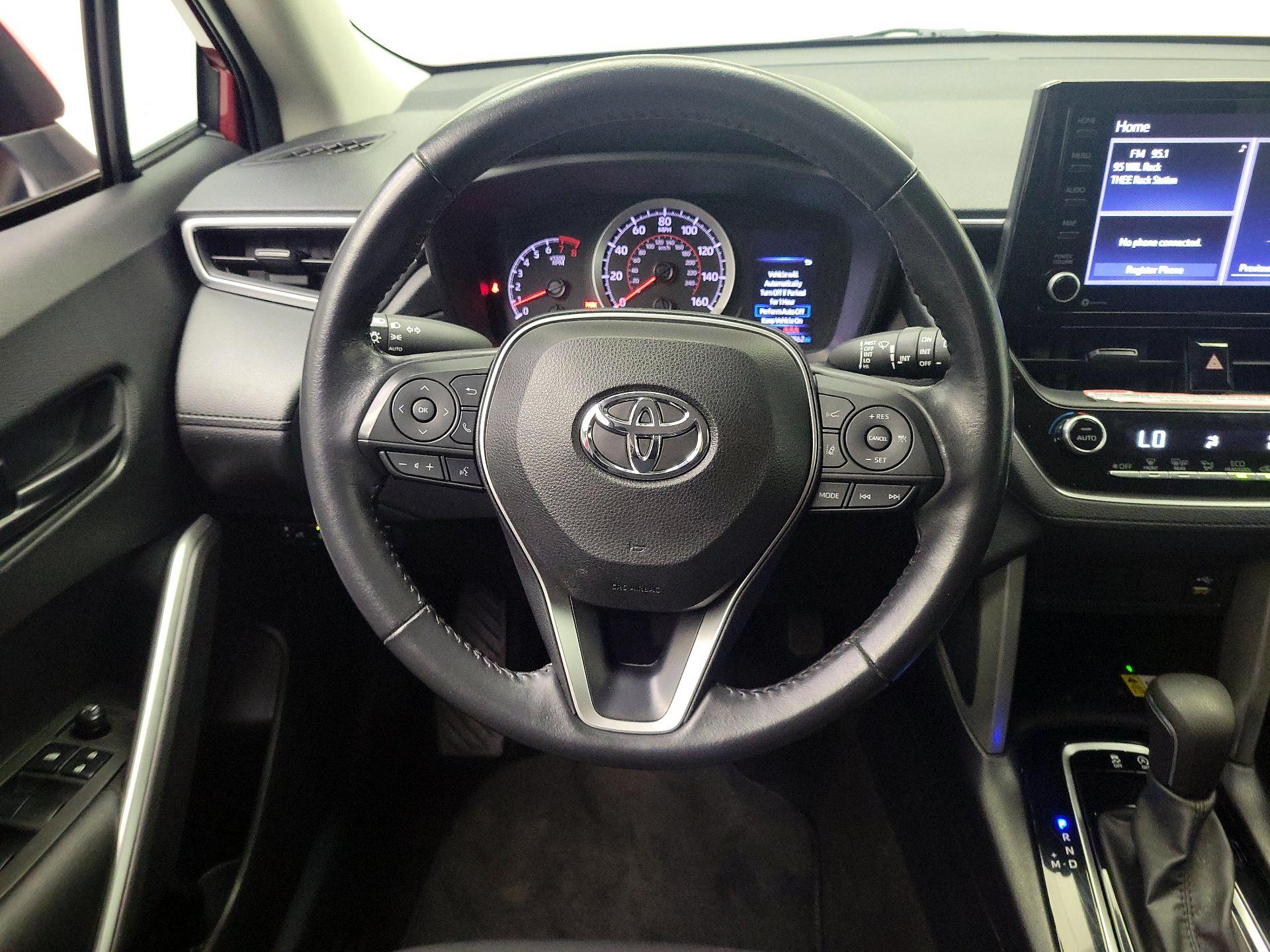 Thumbnail: 2022 Toyota Corolla Cross - 10