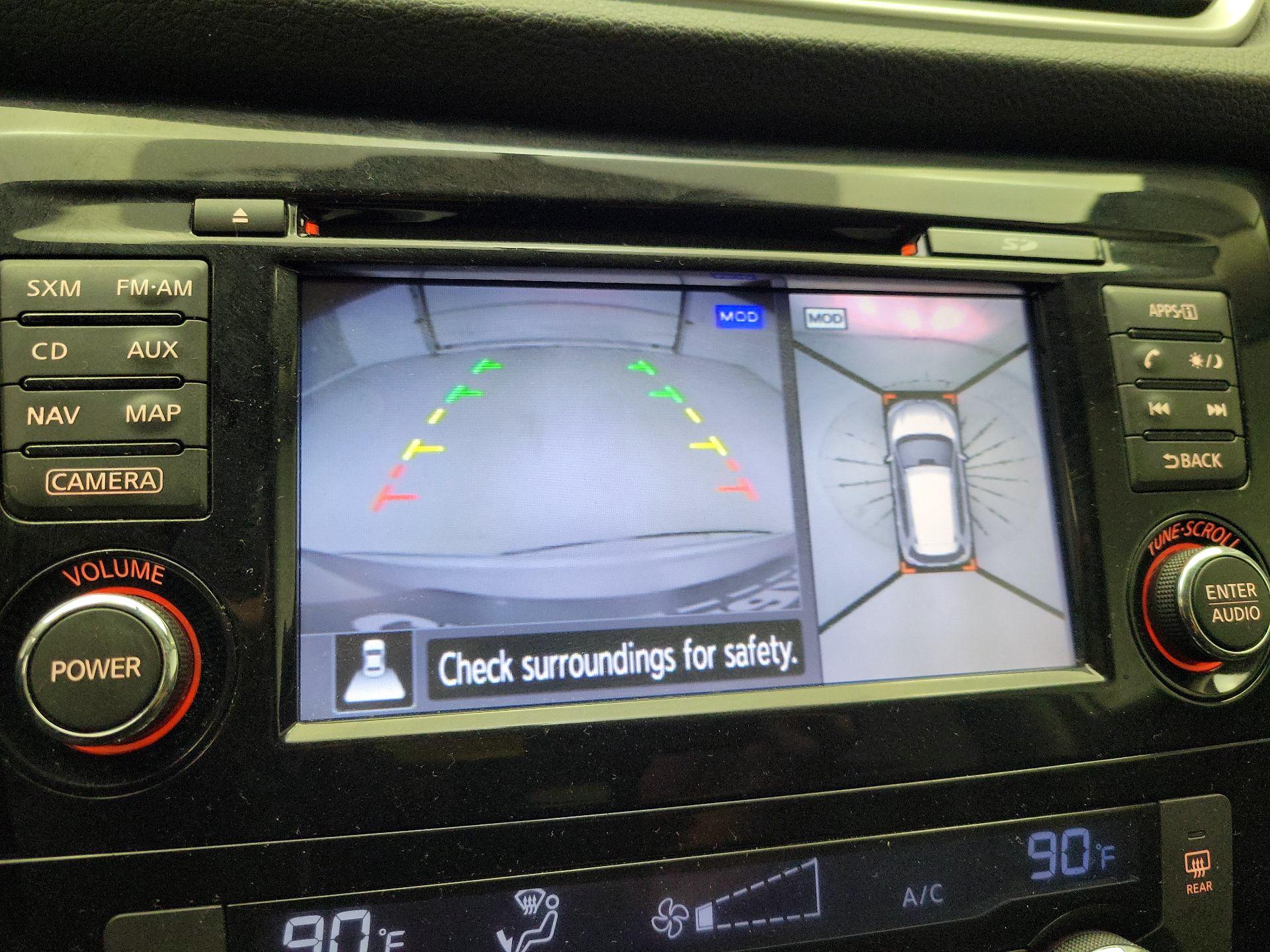 Thumbnail: 2015 Nissan Rogue - 15