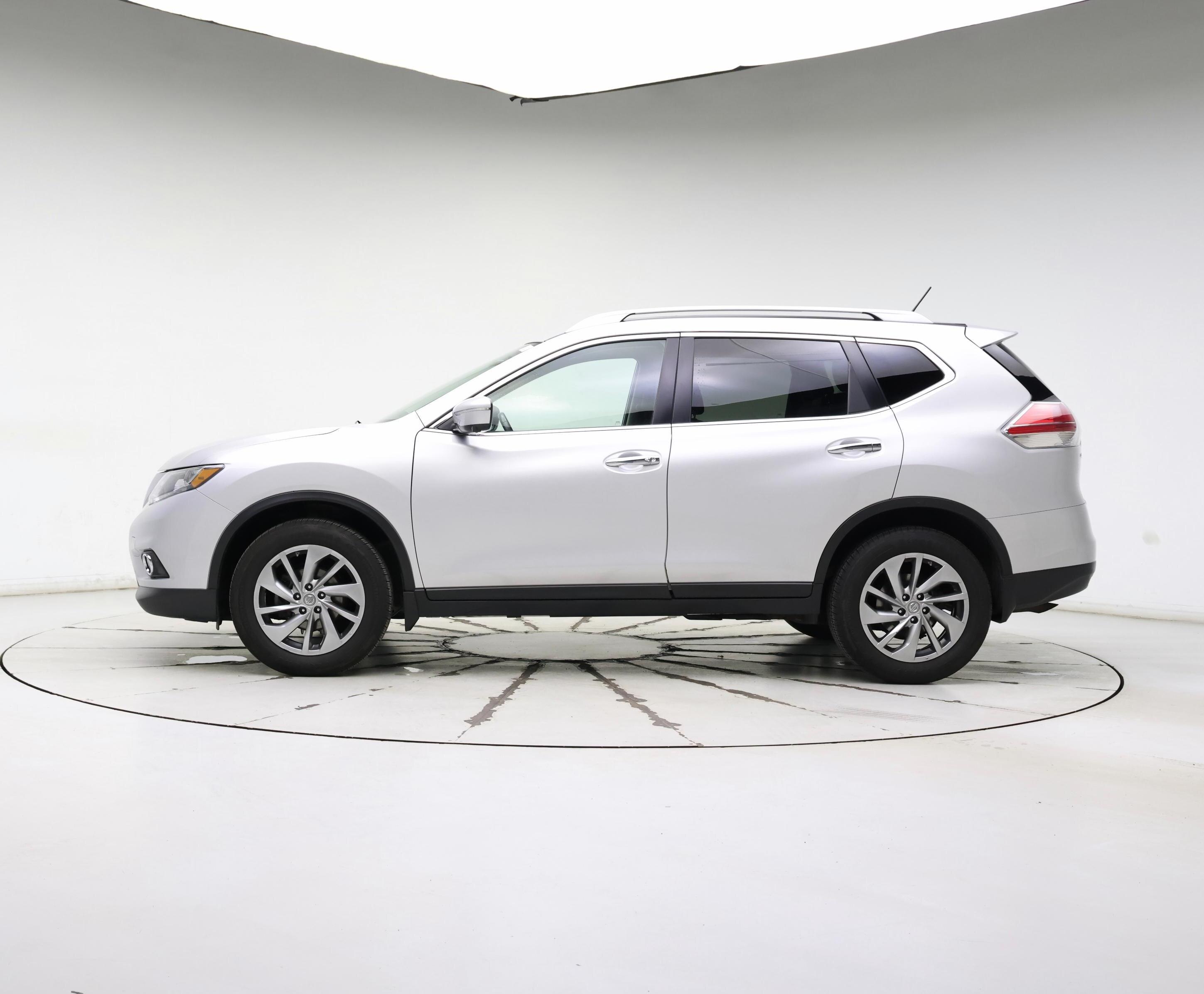 Thumbnail: 2015 Nissan Rogue - 3