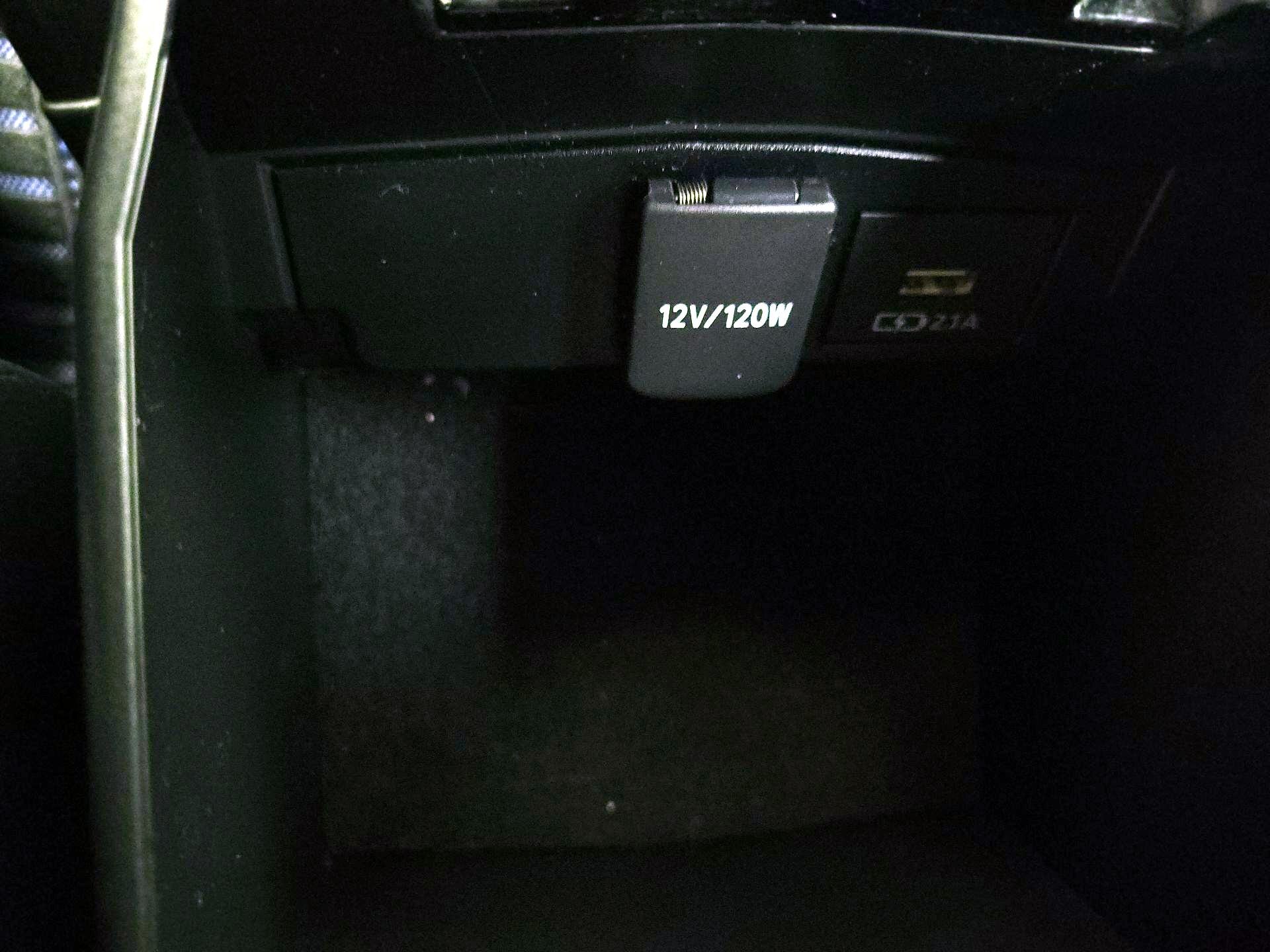 Thumbnail: 2020 Toyota Corolla - 18