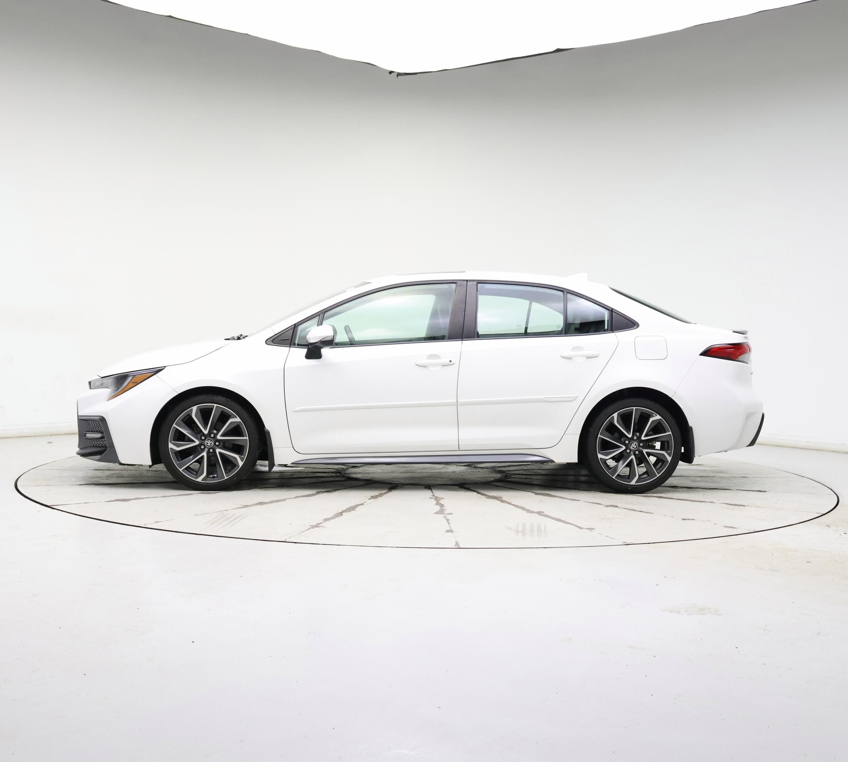 Thumbnail: 2020 Toyota Corolla - 3