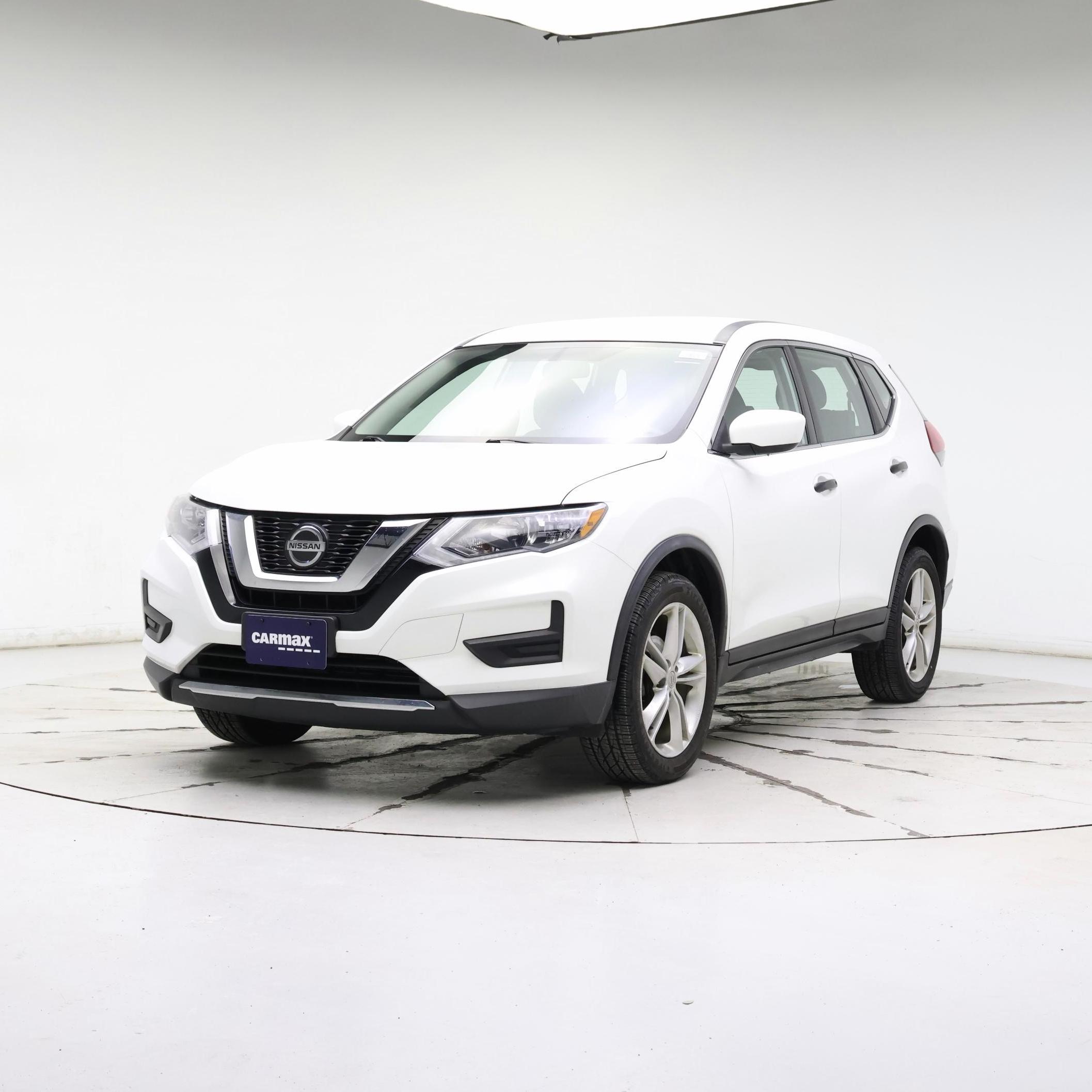 Thumbnail: 2018 Nissan Rogue - 4