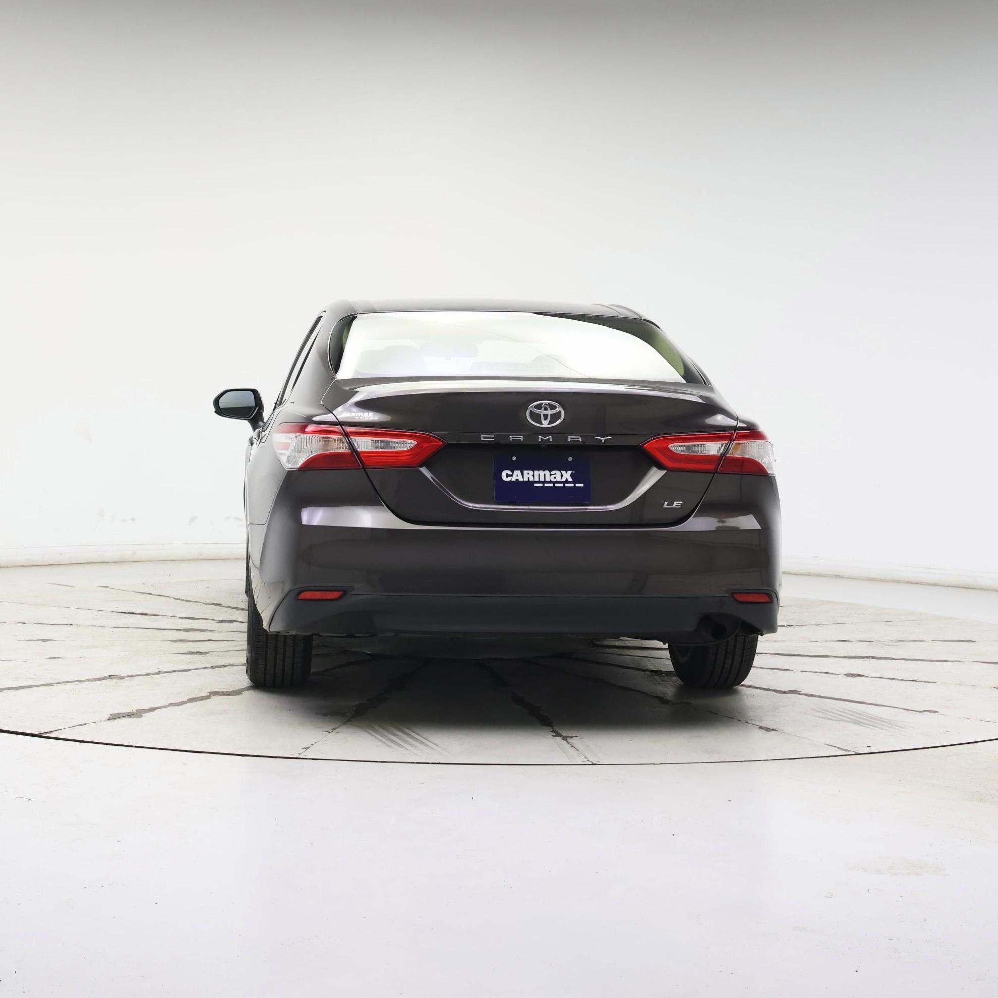 Thumbnail: 2018 Toyota Camry - 6