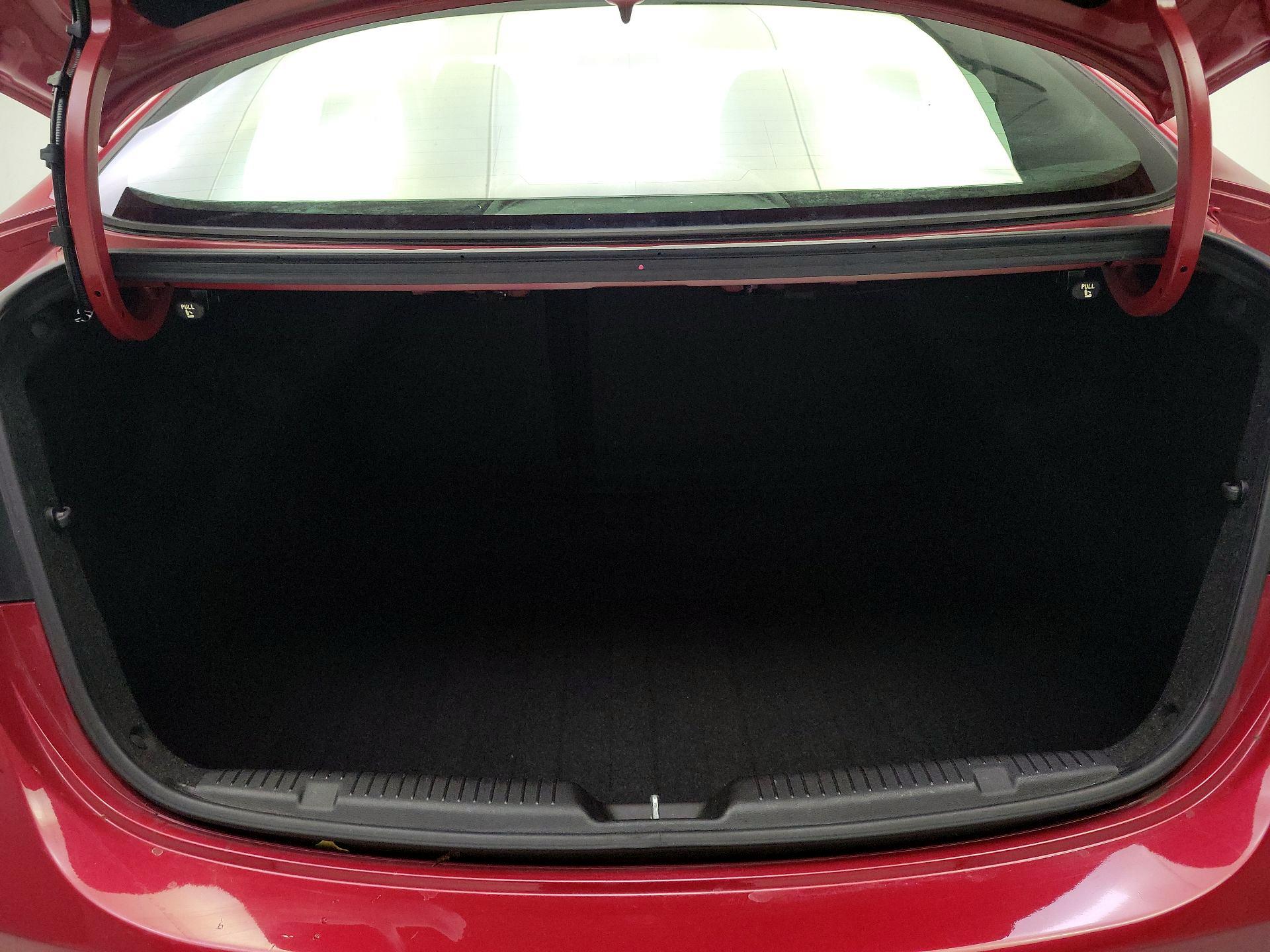 Thumbnail: 2014 Hyundai Elantra - 19