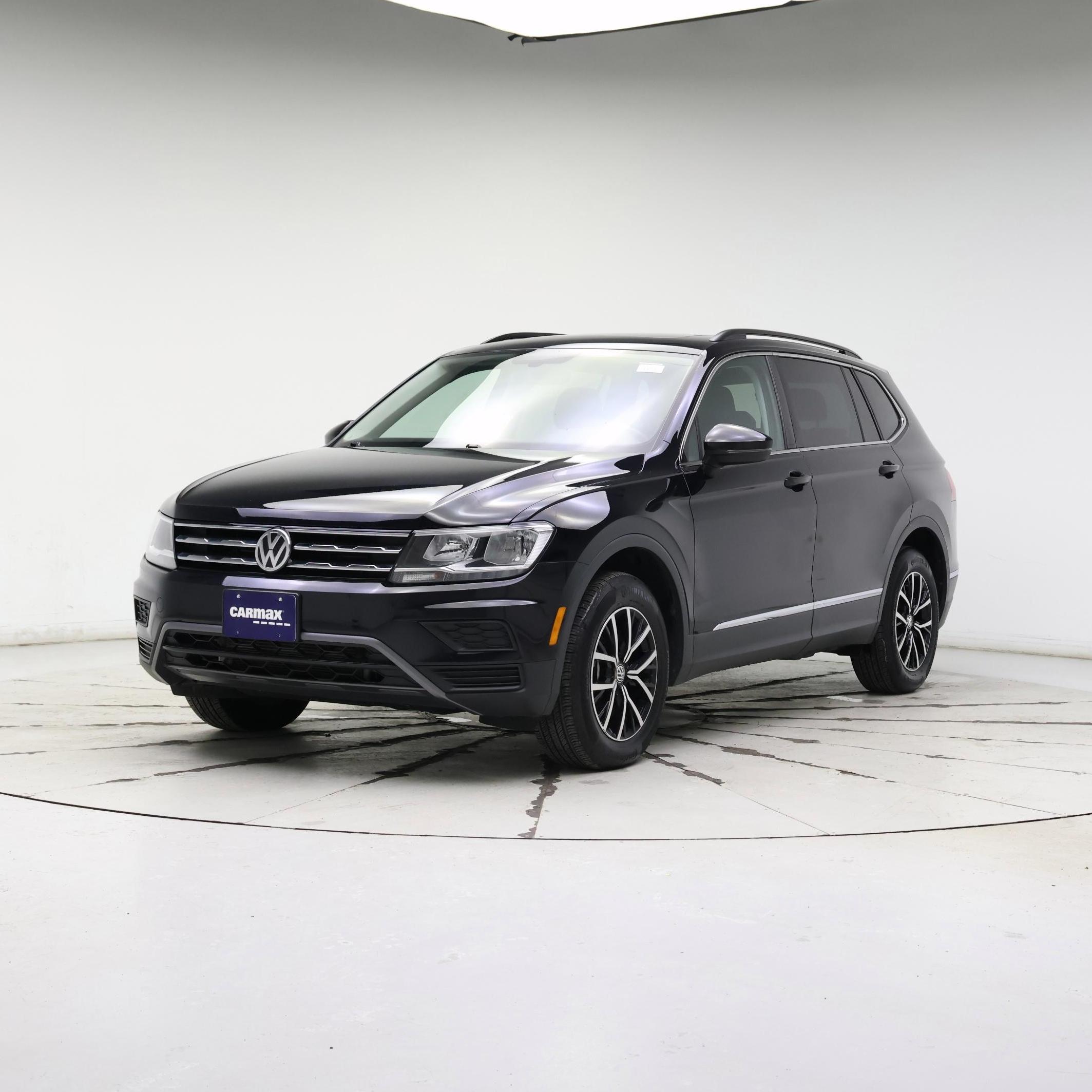 Thumbnail: 2021 Volkswagen Tiguan - 4