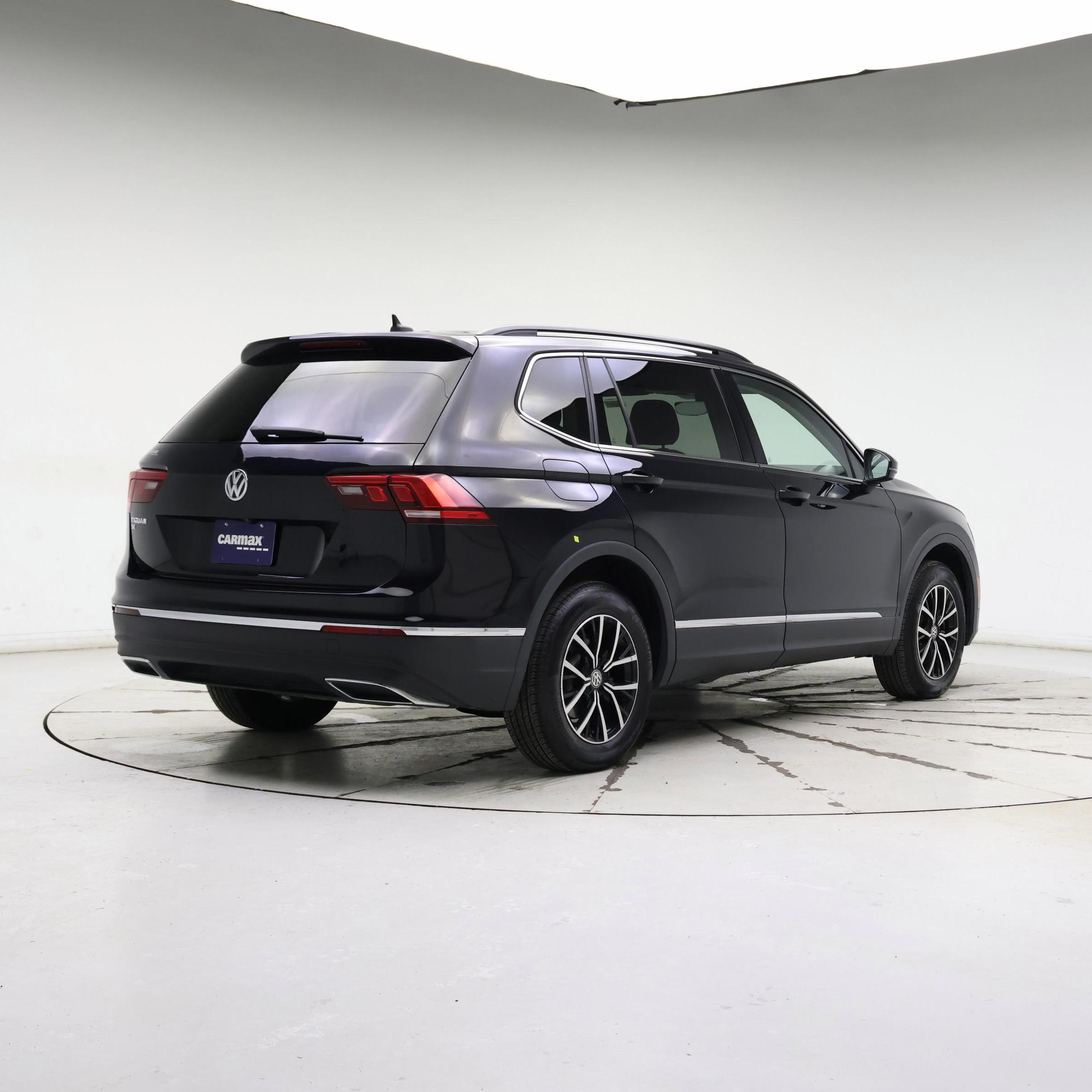 Thumbnail: 2021 Volkswagen Tiguan - 8