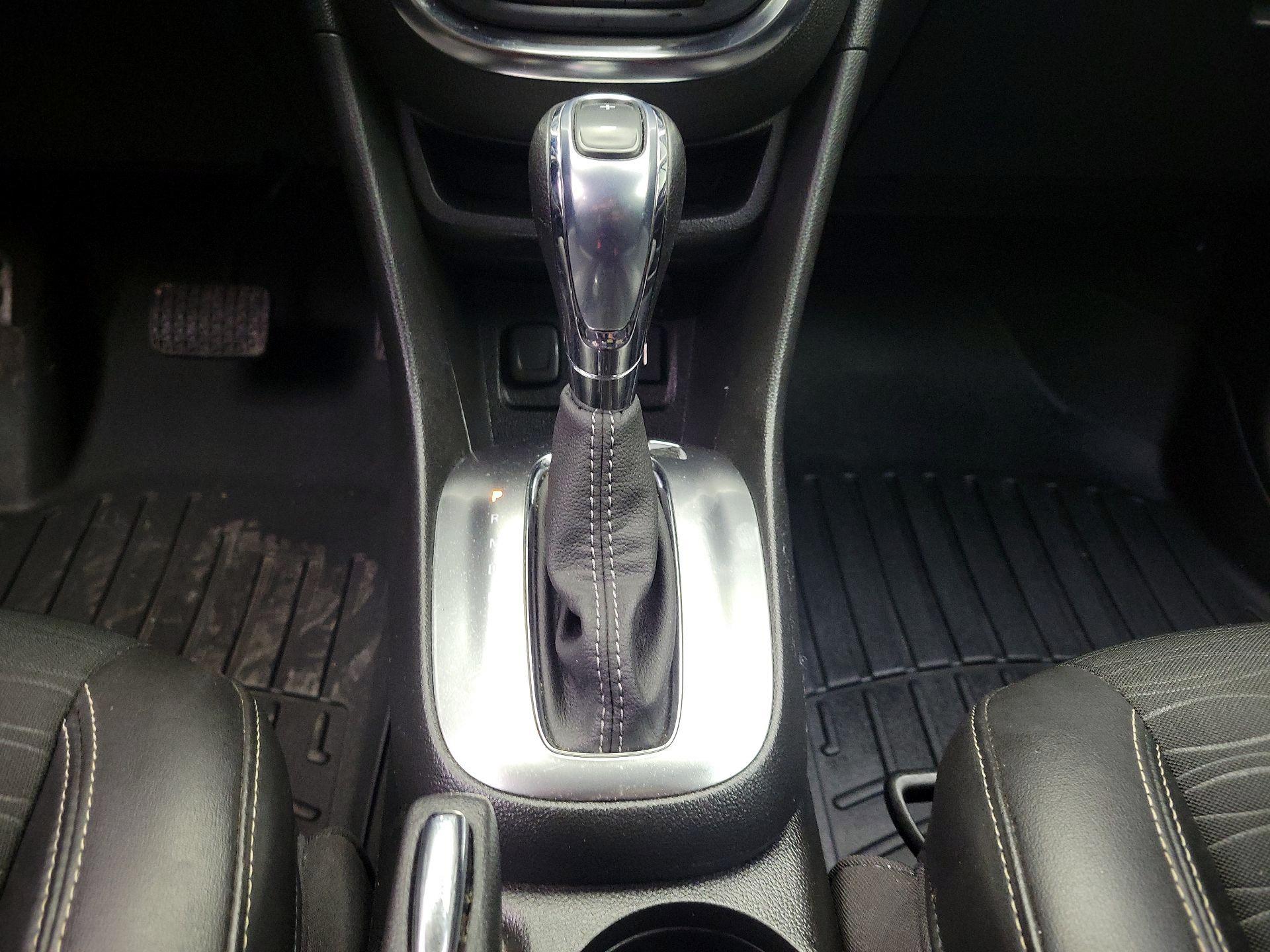 Thumbnail: 2016 Buick Encore - 17