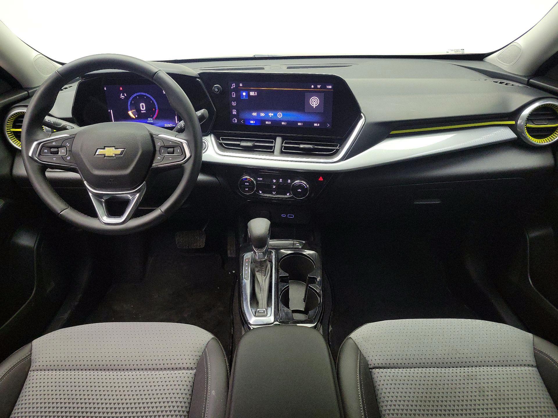 Thumbnail: 2024 Chevrolet Trax - 9