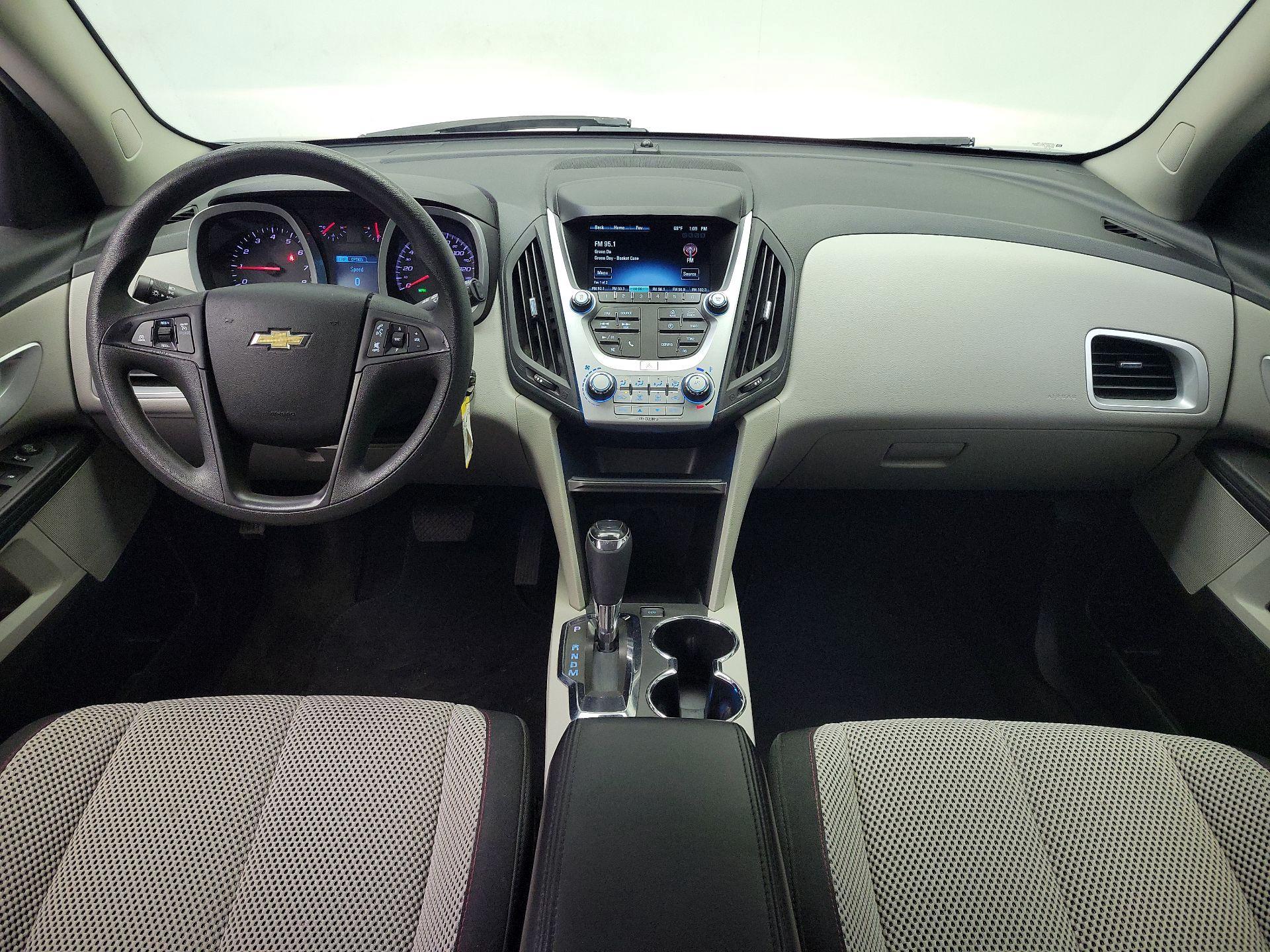 Thumbnail: 2016 Chevrolet Equinox - 9
