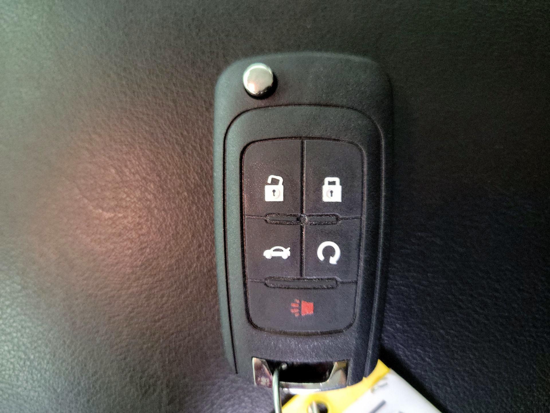 Thumbnail: 2016 Chevrolet Equinox - 20