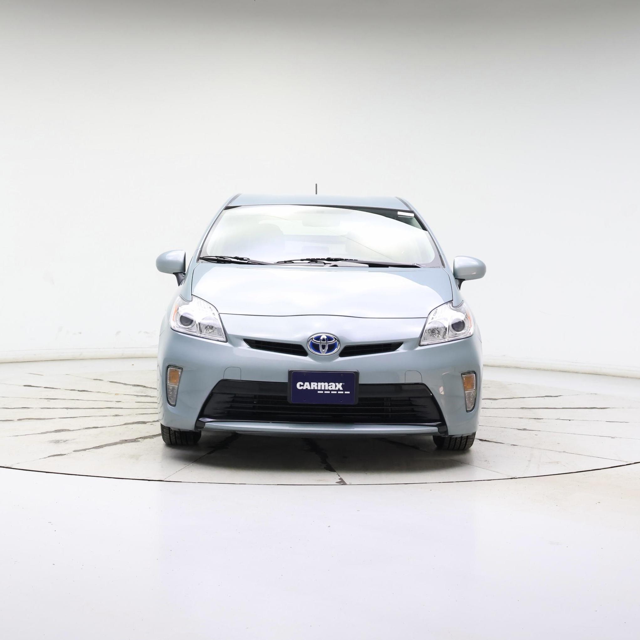 Thumbnail: 2015 Toyota Prius - 5