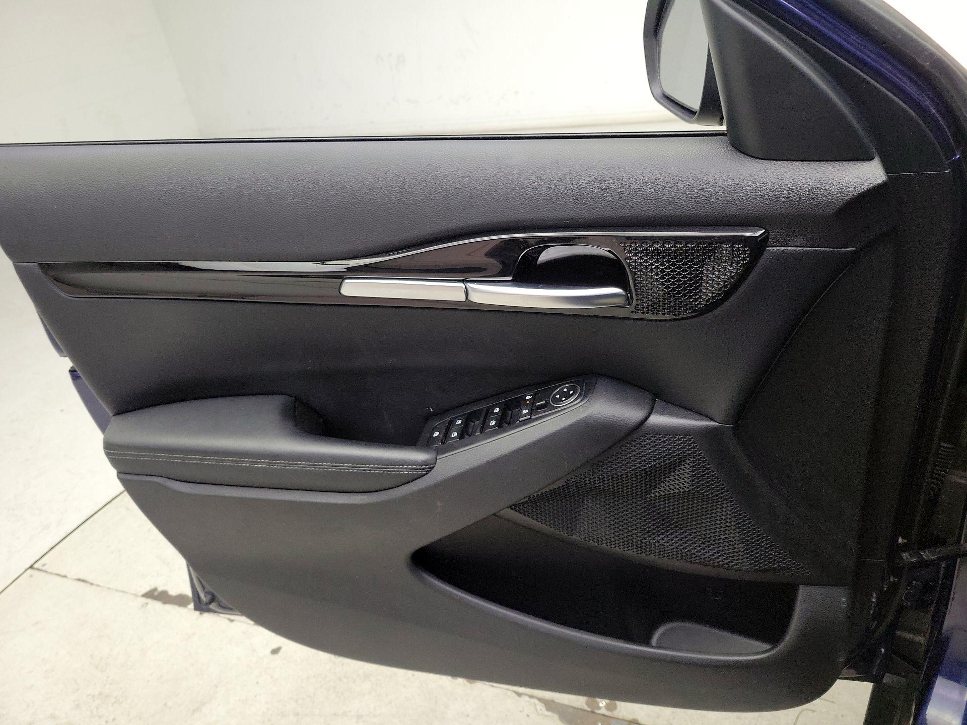 Thumbnail: 2024 Kia Seltos - 12