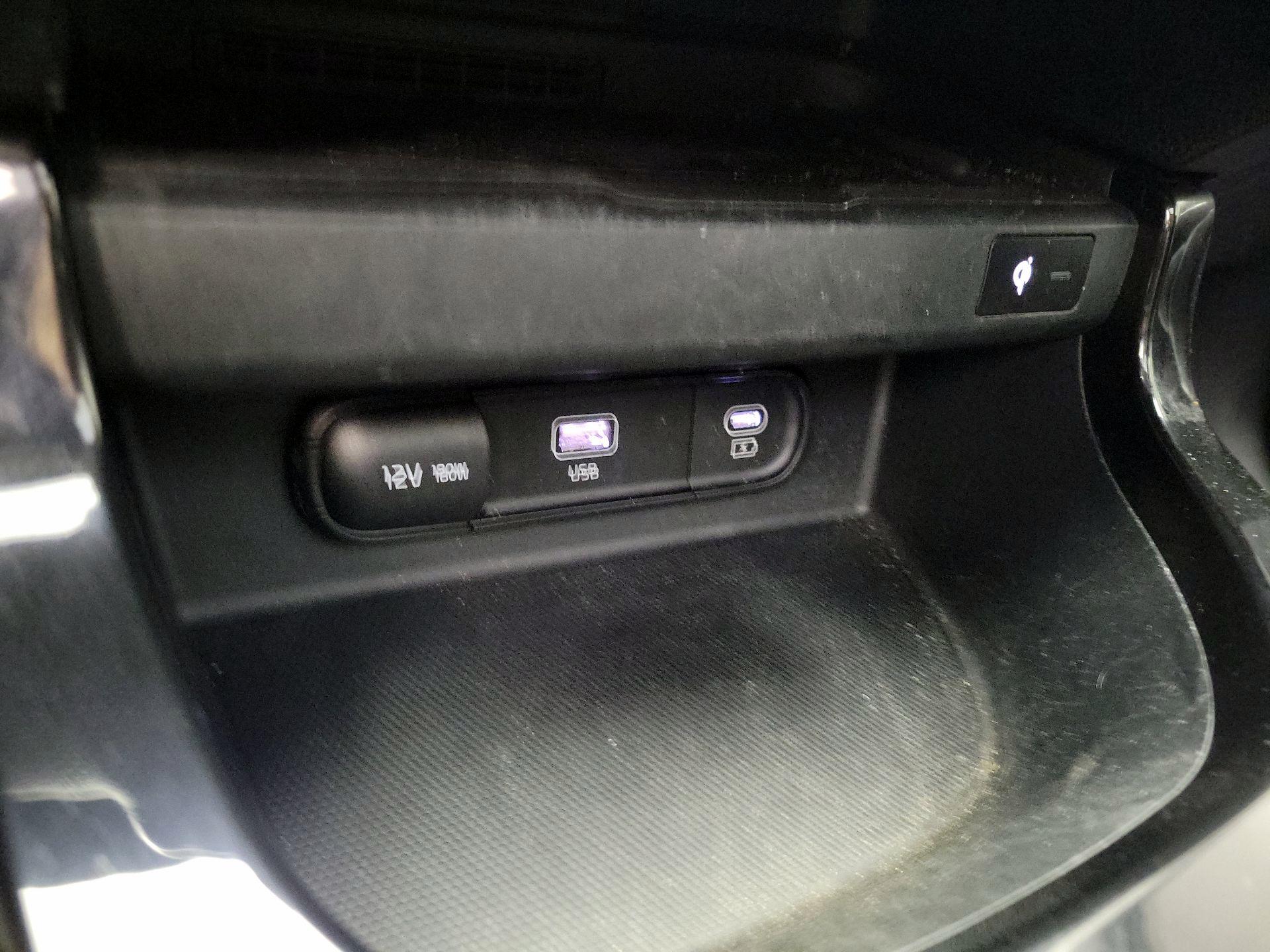 Thumbnail: 2024 Kia Seltos - 19