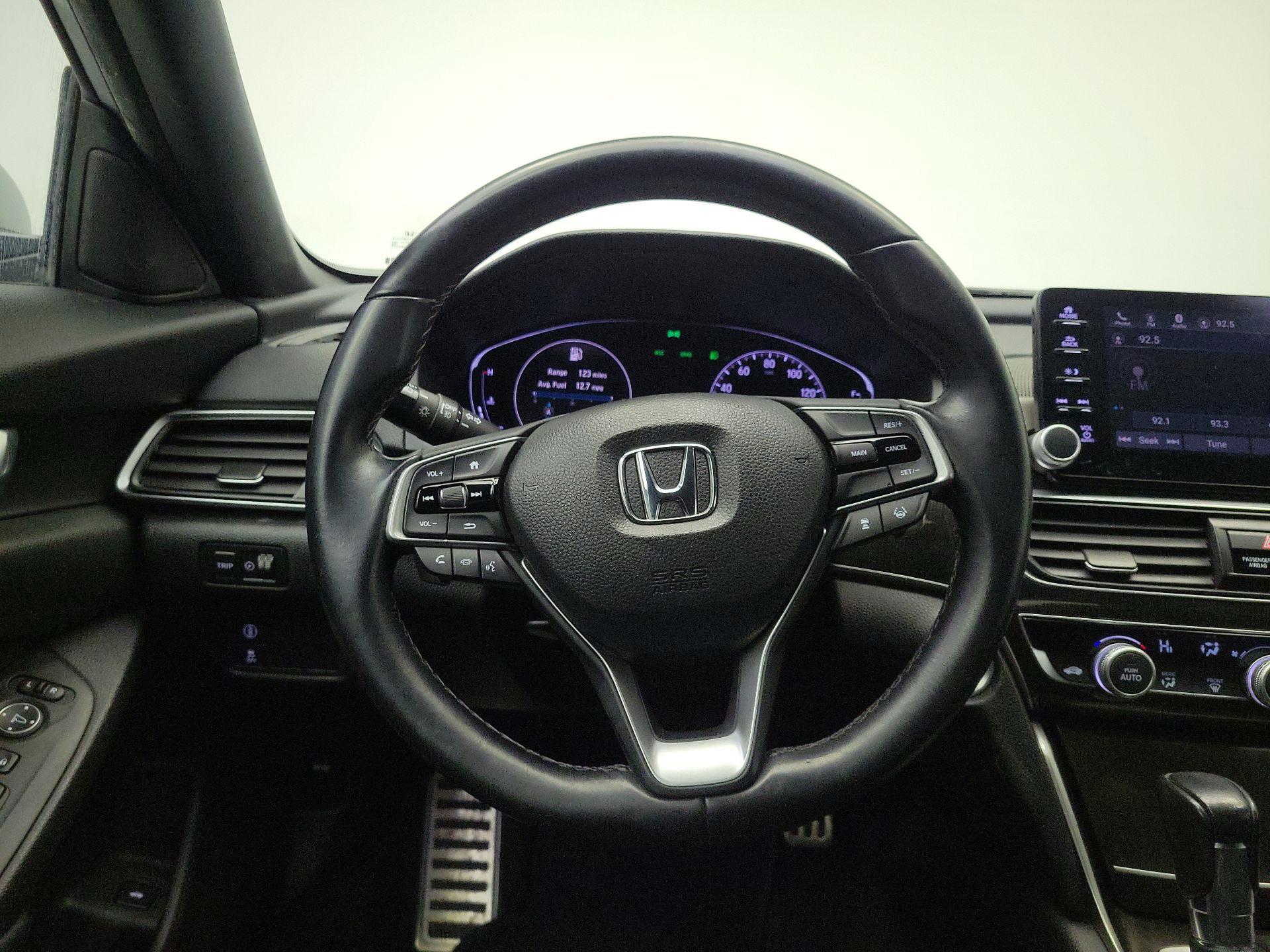 Thumbnail: 2018 Honda Accord - 10