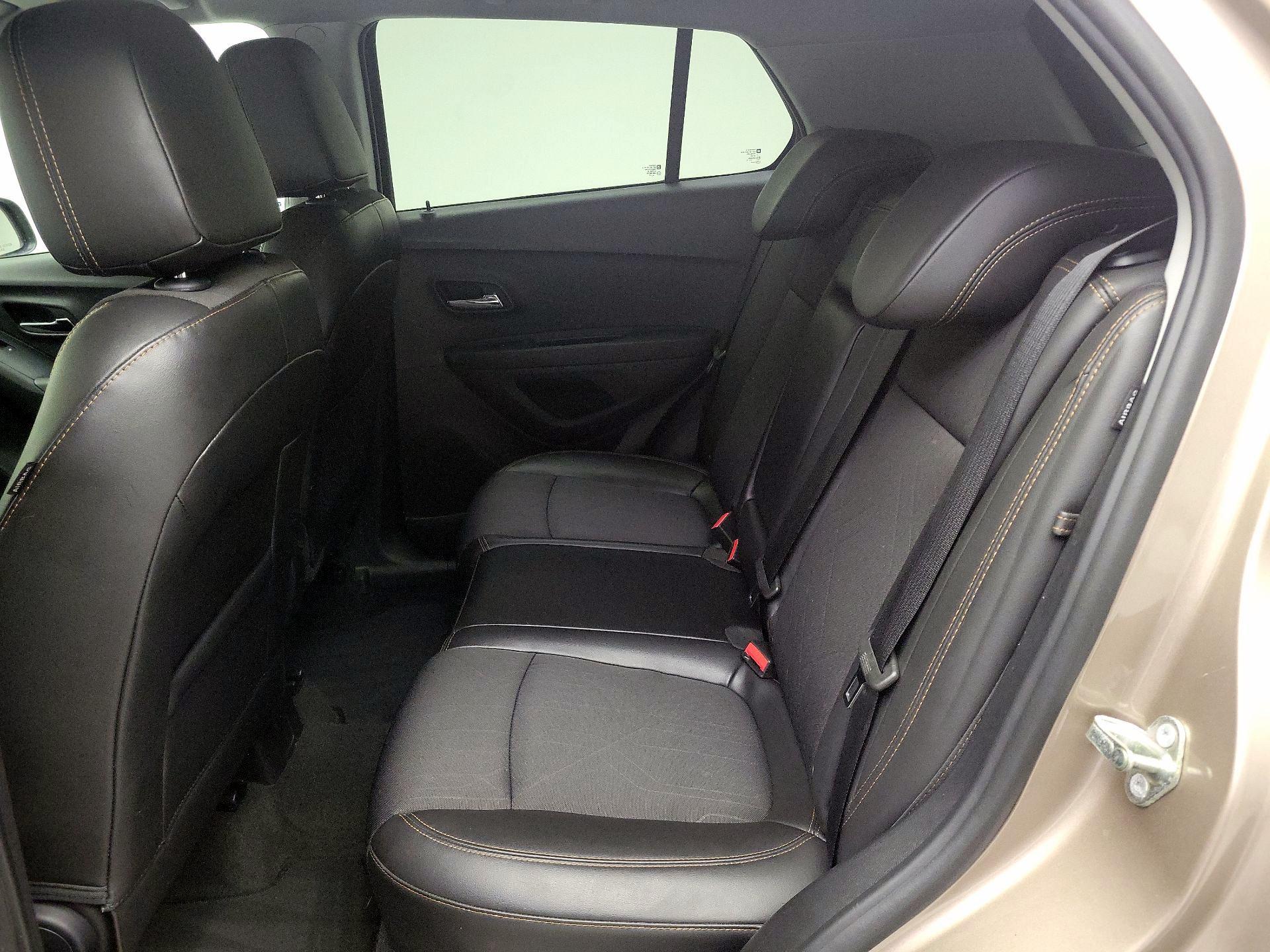 Thumbnail: 2018 Chevrolet Trax - 19