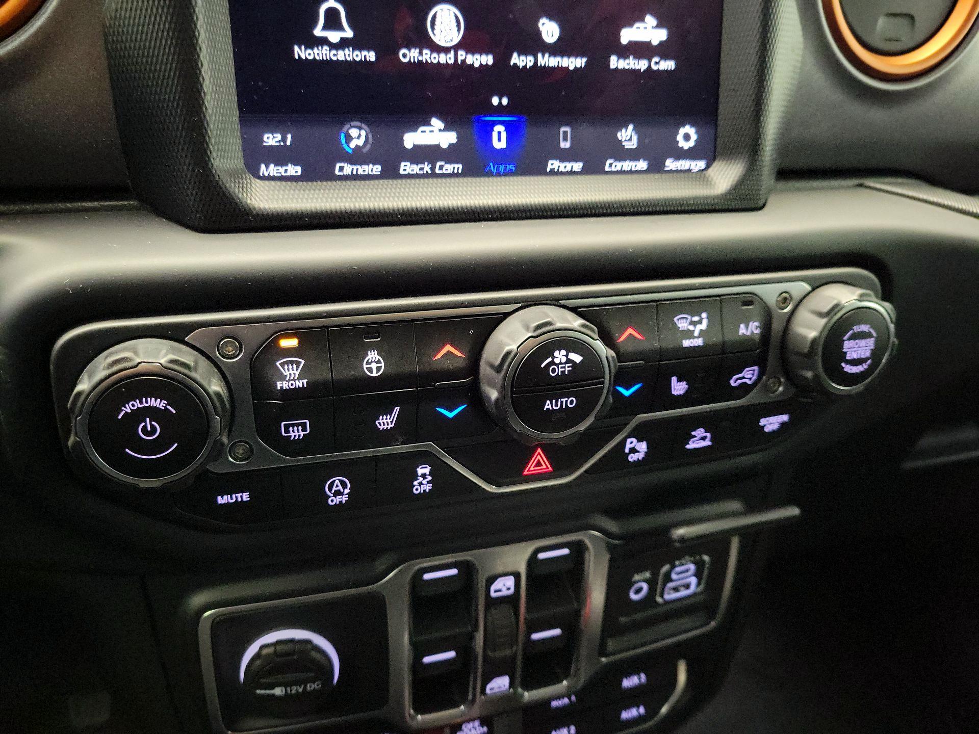 Thumbnail: 2021 Jeep Gladiator - 16