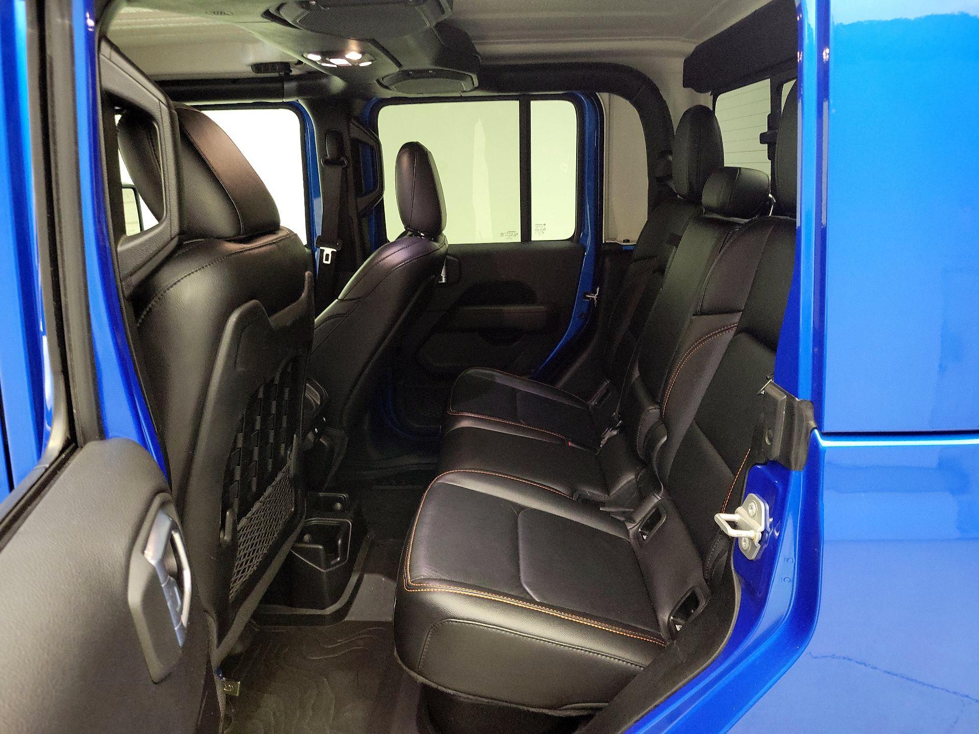 Thumbnail: 2021 Jeep Gladiator - 19