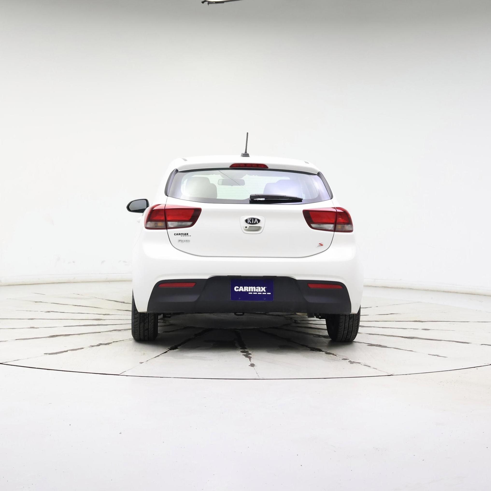 Thumbnail: 2020 Kia Rio5 - 6