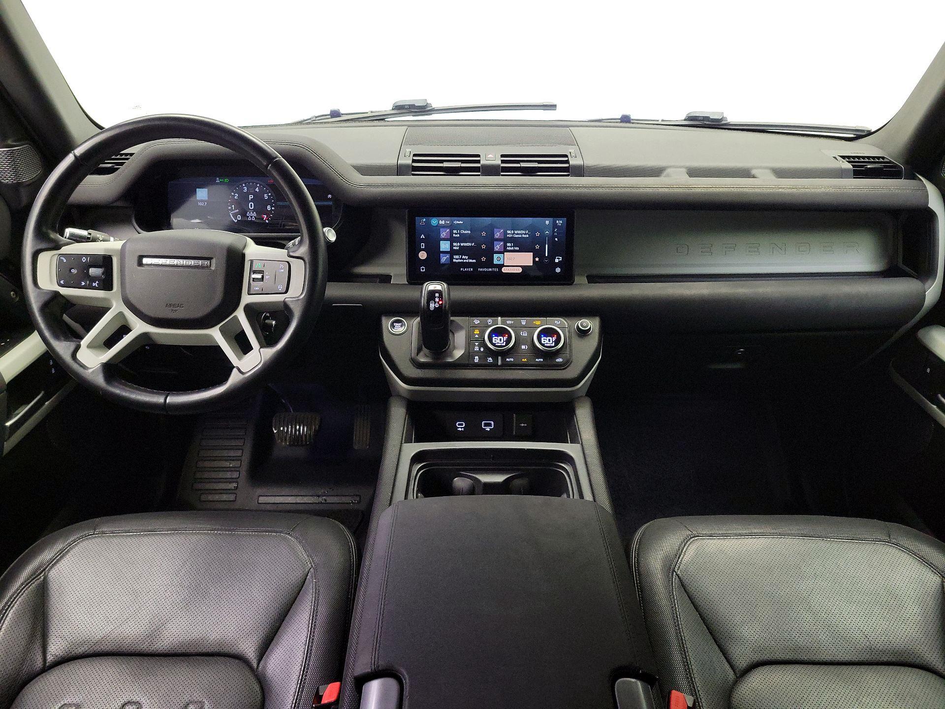 Thumbnail: 2022 Land Rover Defender - 9