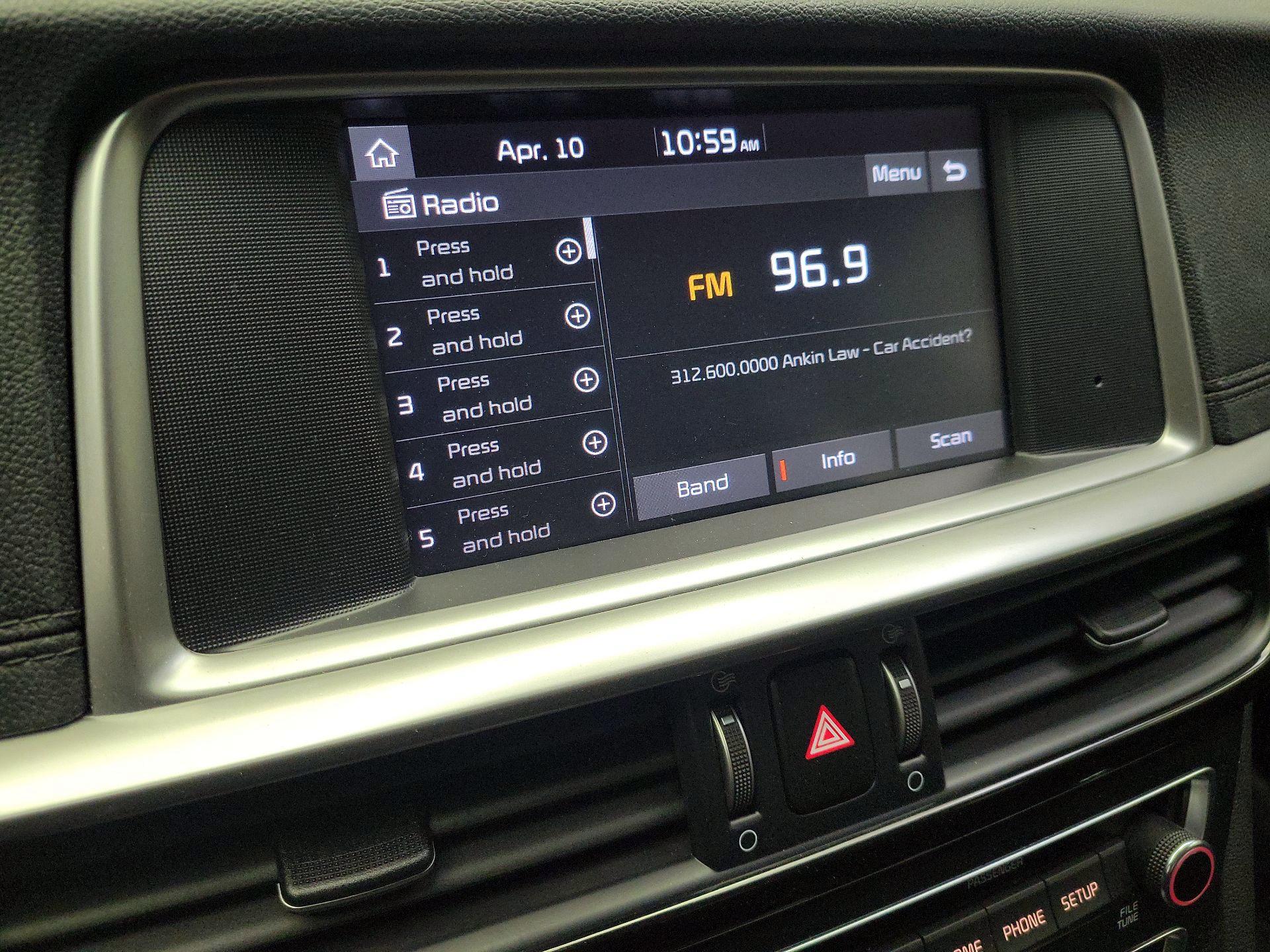 Thumbnail: 2019 Kia Optima - 15