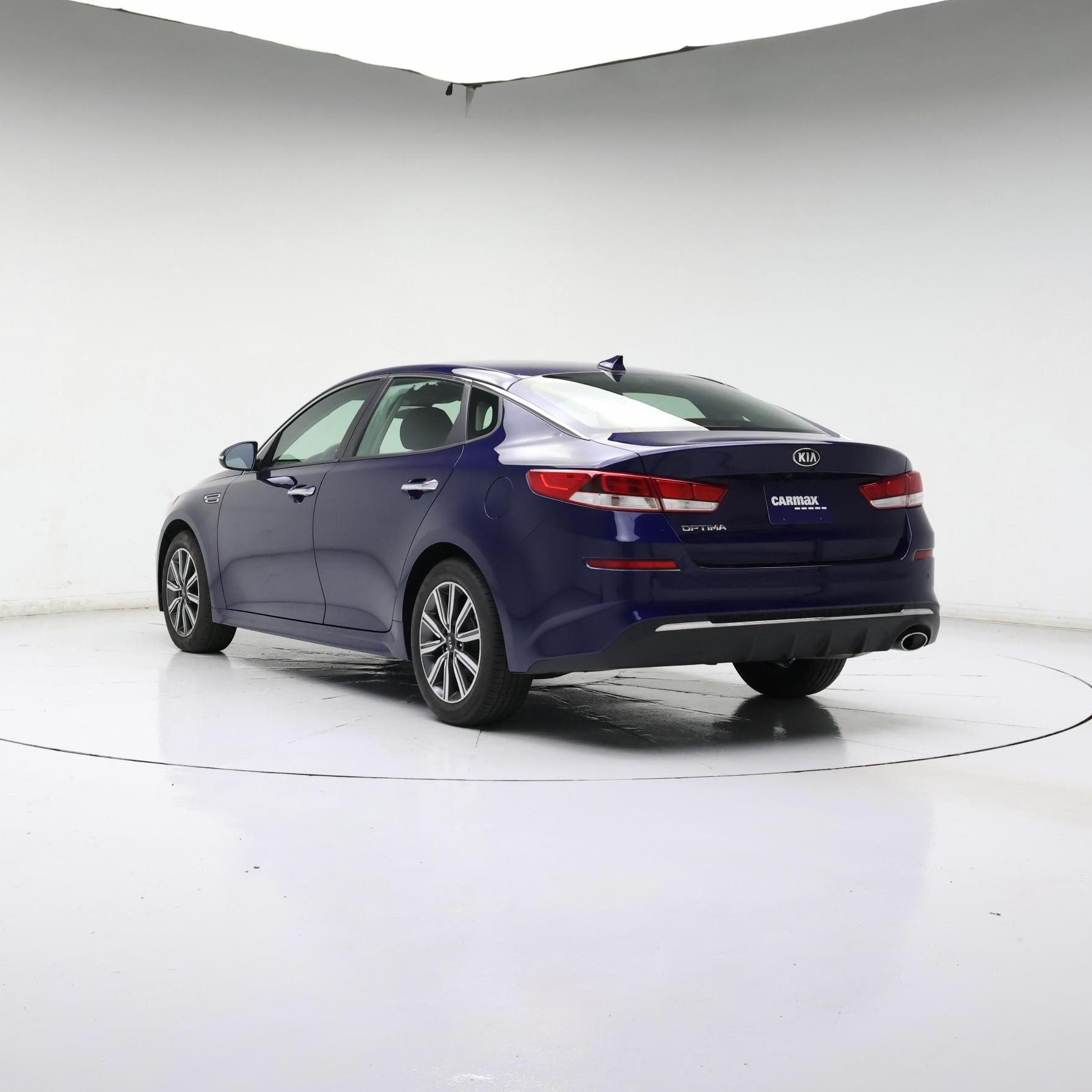 Thumbnail: 2019 Kia Optima - 2